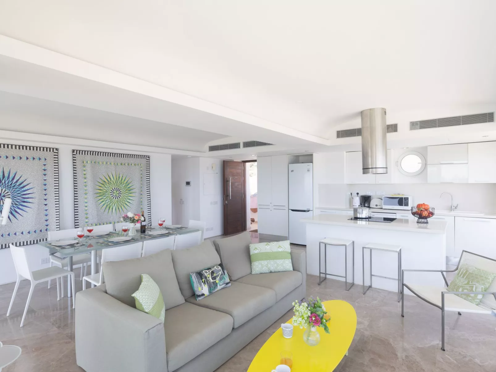 Luxuriöse Wohnung am Strand von Thalassa