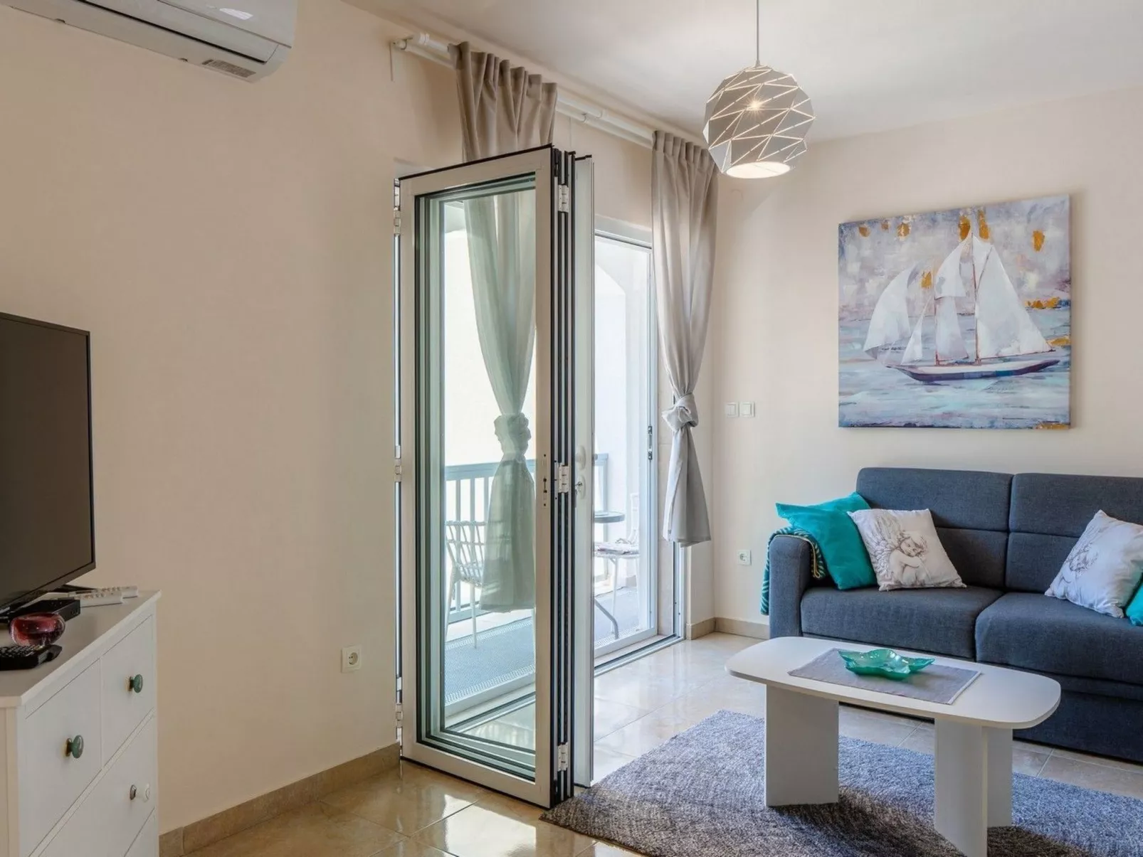 Apartment Sum mora 1