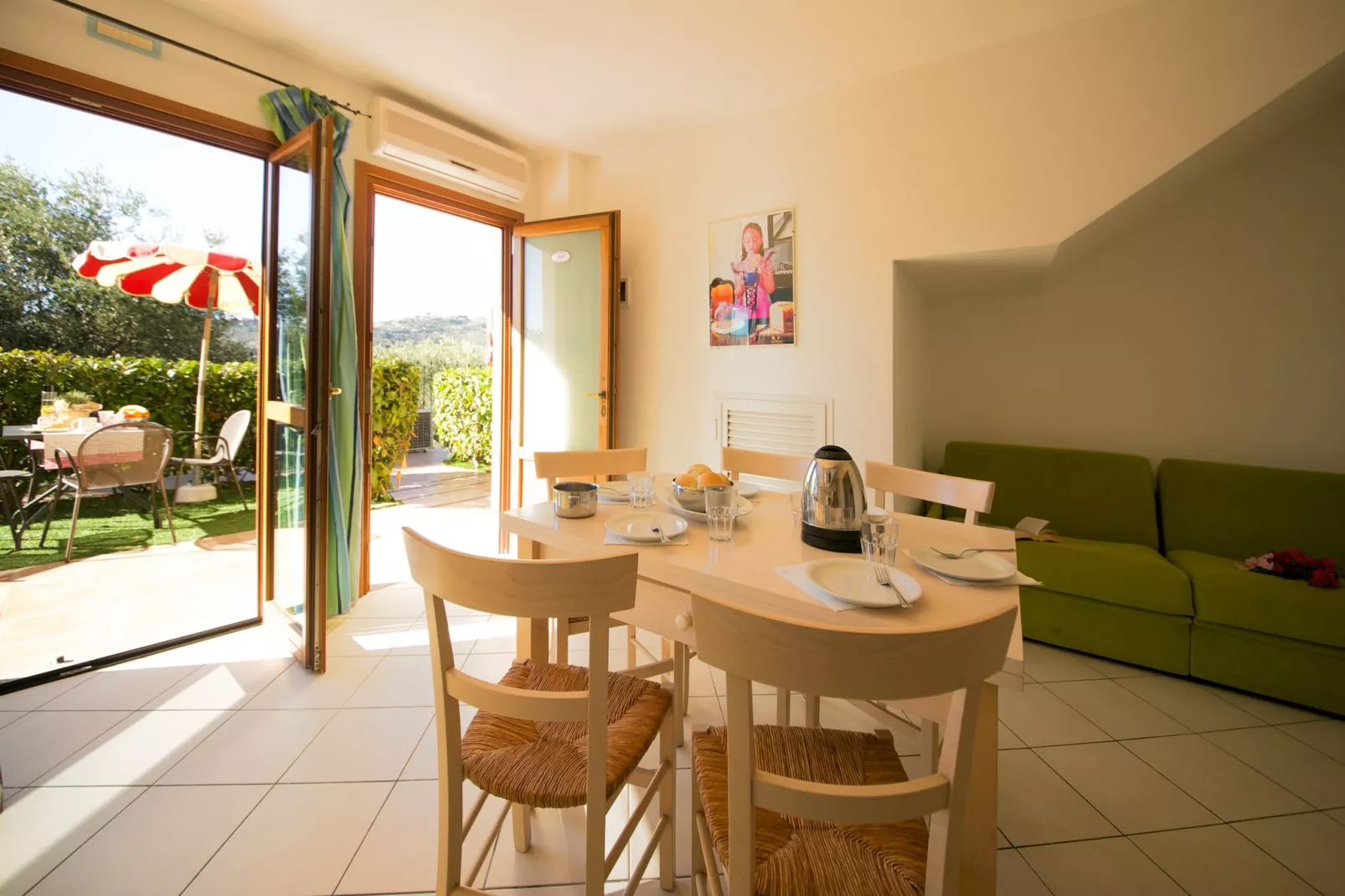 RESIDENCE VILLA GIADA IMPERIA - THREE-ROOM APT 6 PAX Lavanda R6