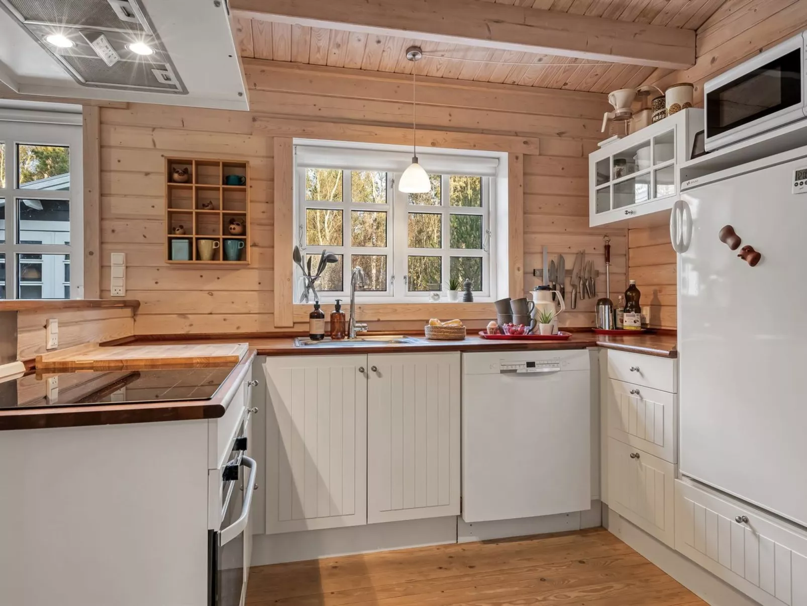 "Landrich" -  from the sea