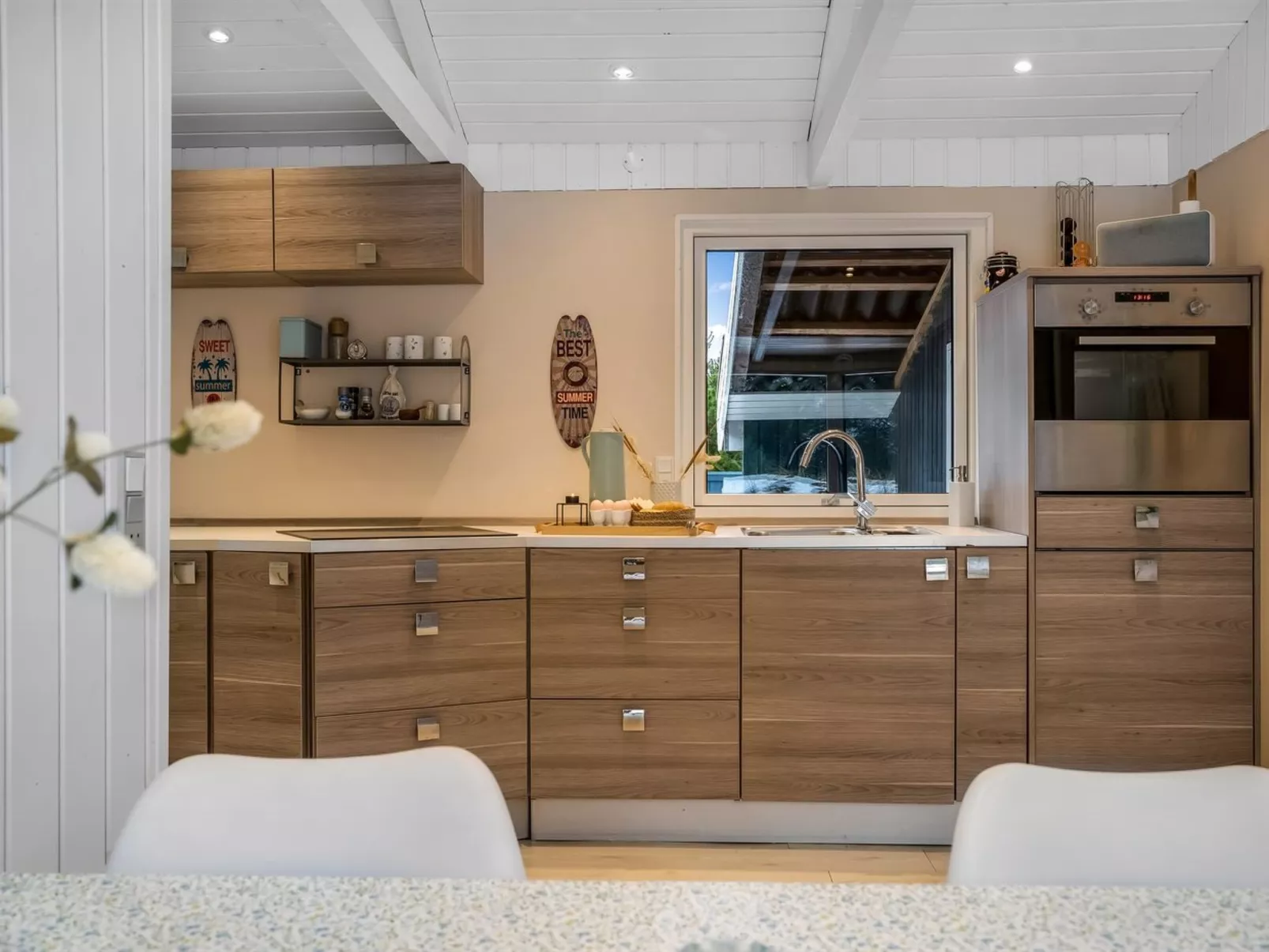 "Antigona" - 2.4km from the sea