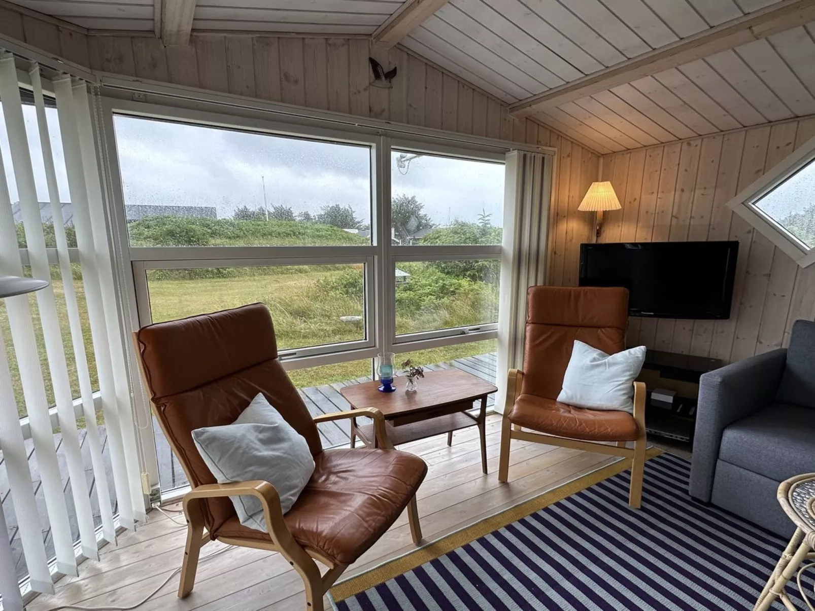 "Freding" - 450m from the sea-Binnen