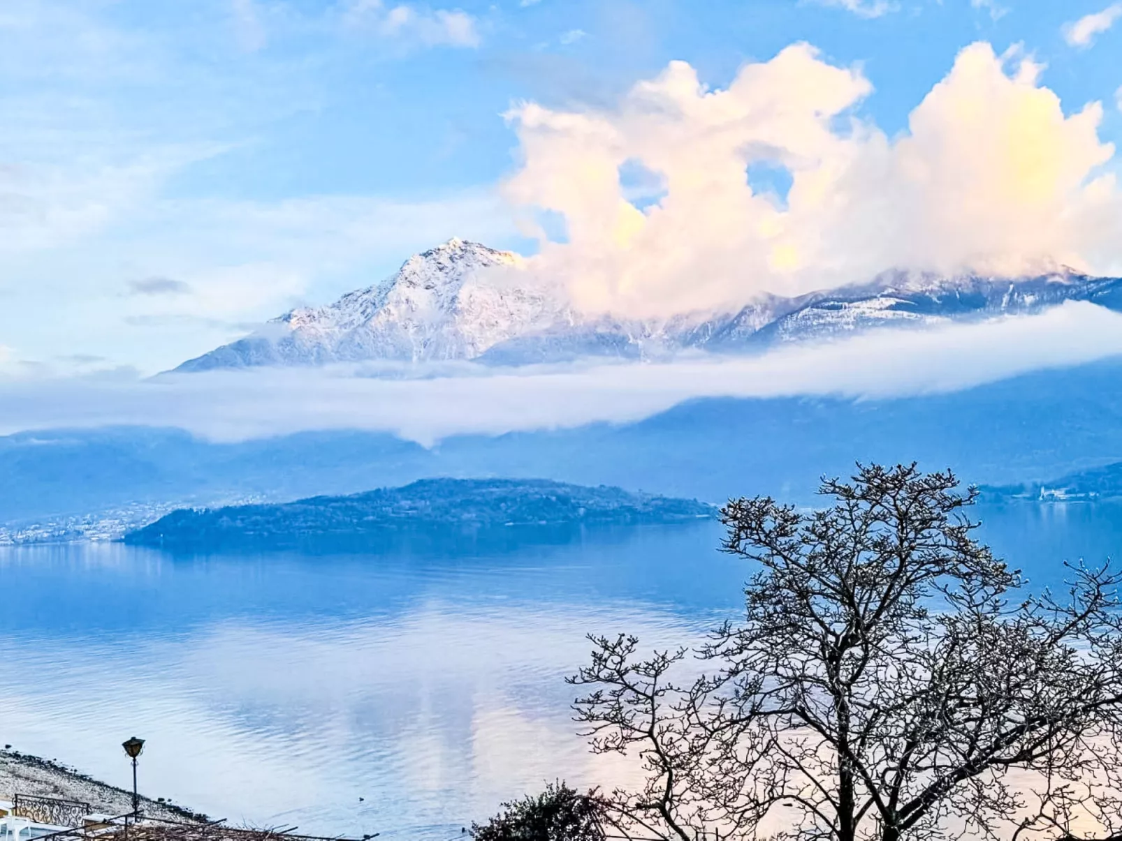 Riflesso del lago - Buiten