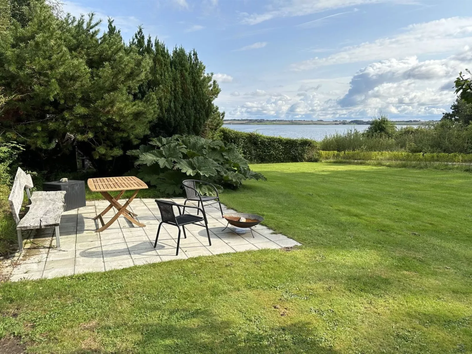 "Nico" - 70m to the fjord