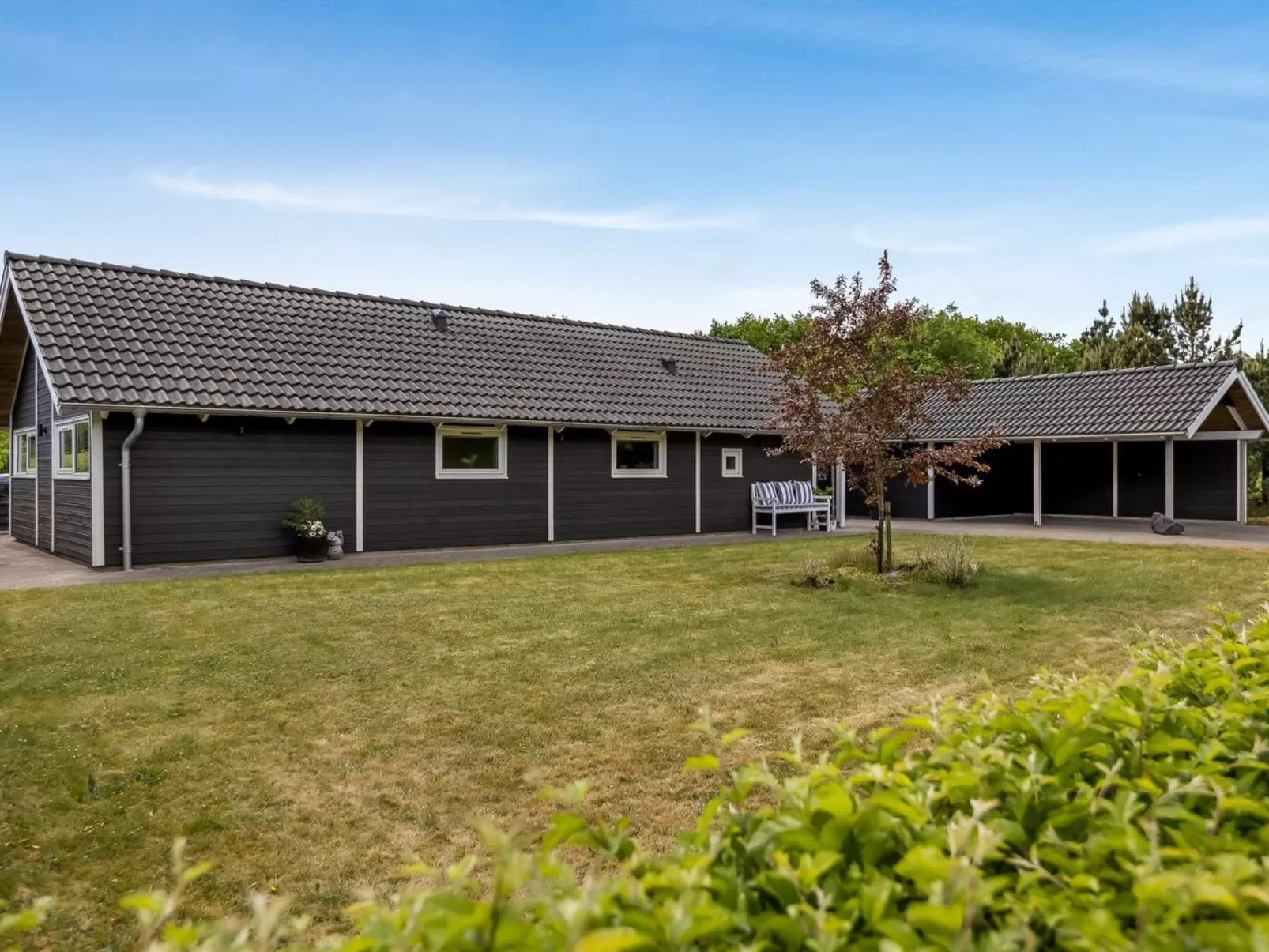 "Truels" - 30km from the sea-Buiten