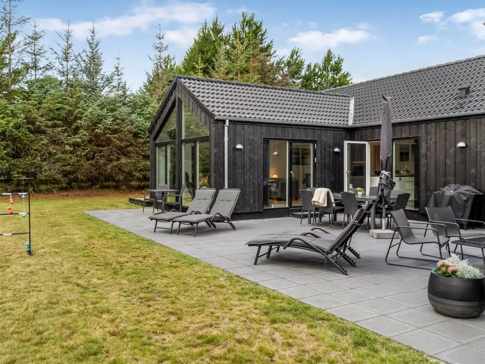 "Abiorn" -  from the sea-Buiten