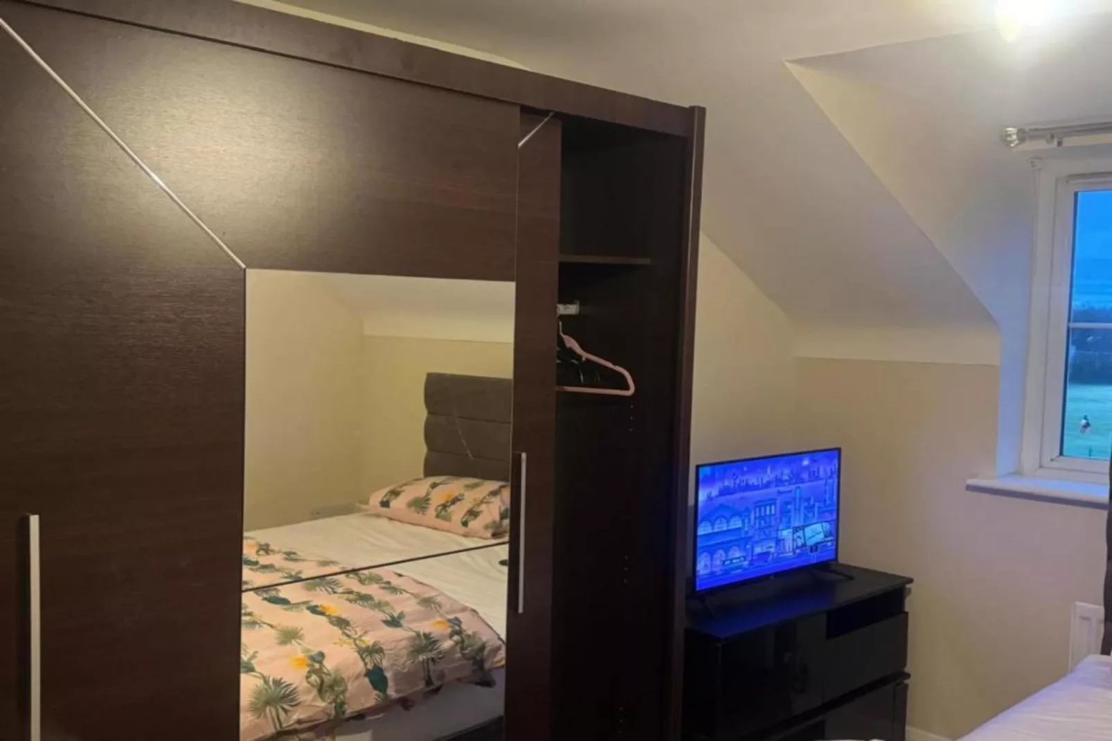 Standard Double Room - Shared
