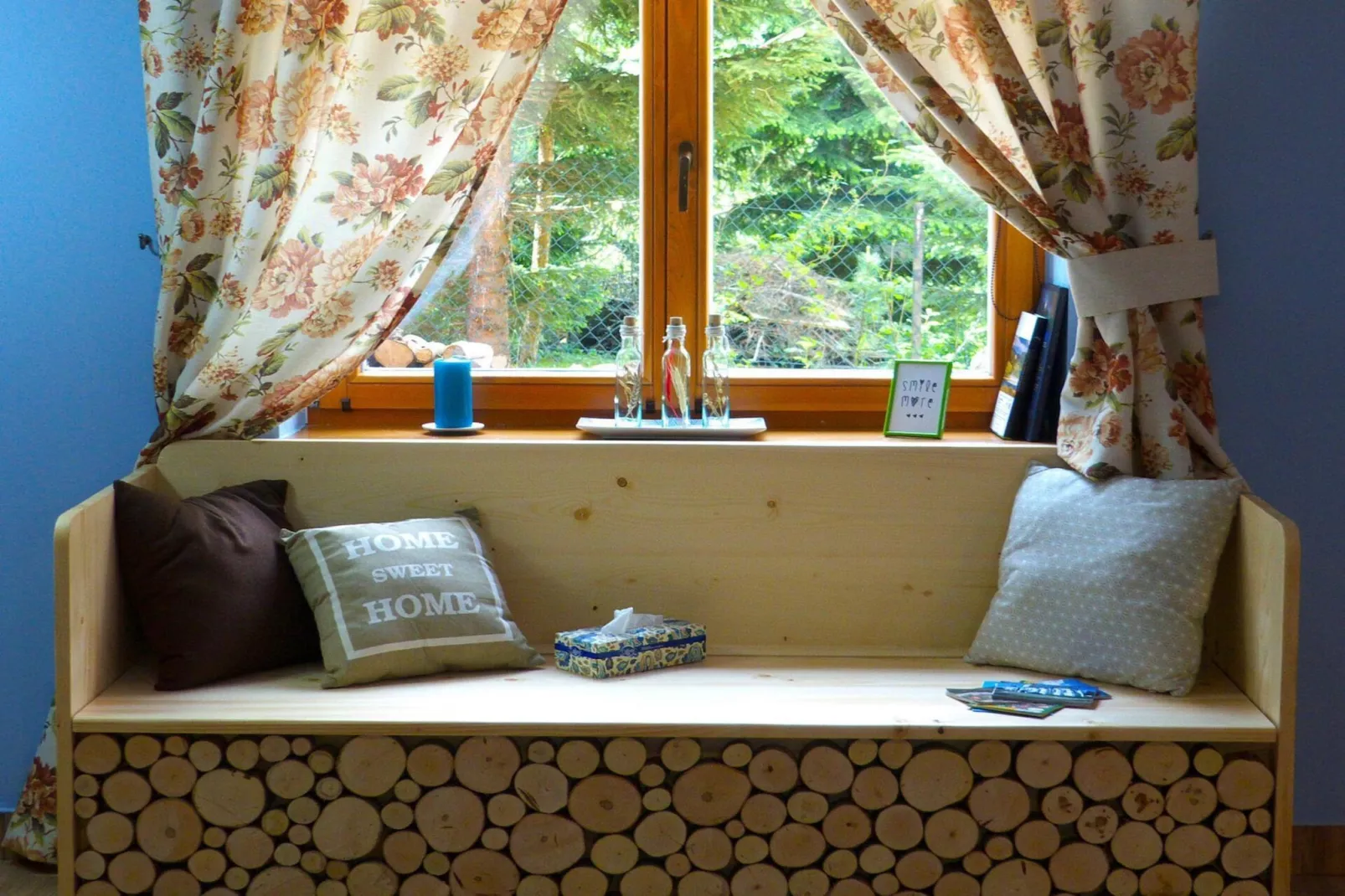 Domek pod Howyzem-Woonkamer