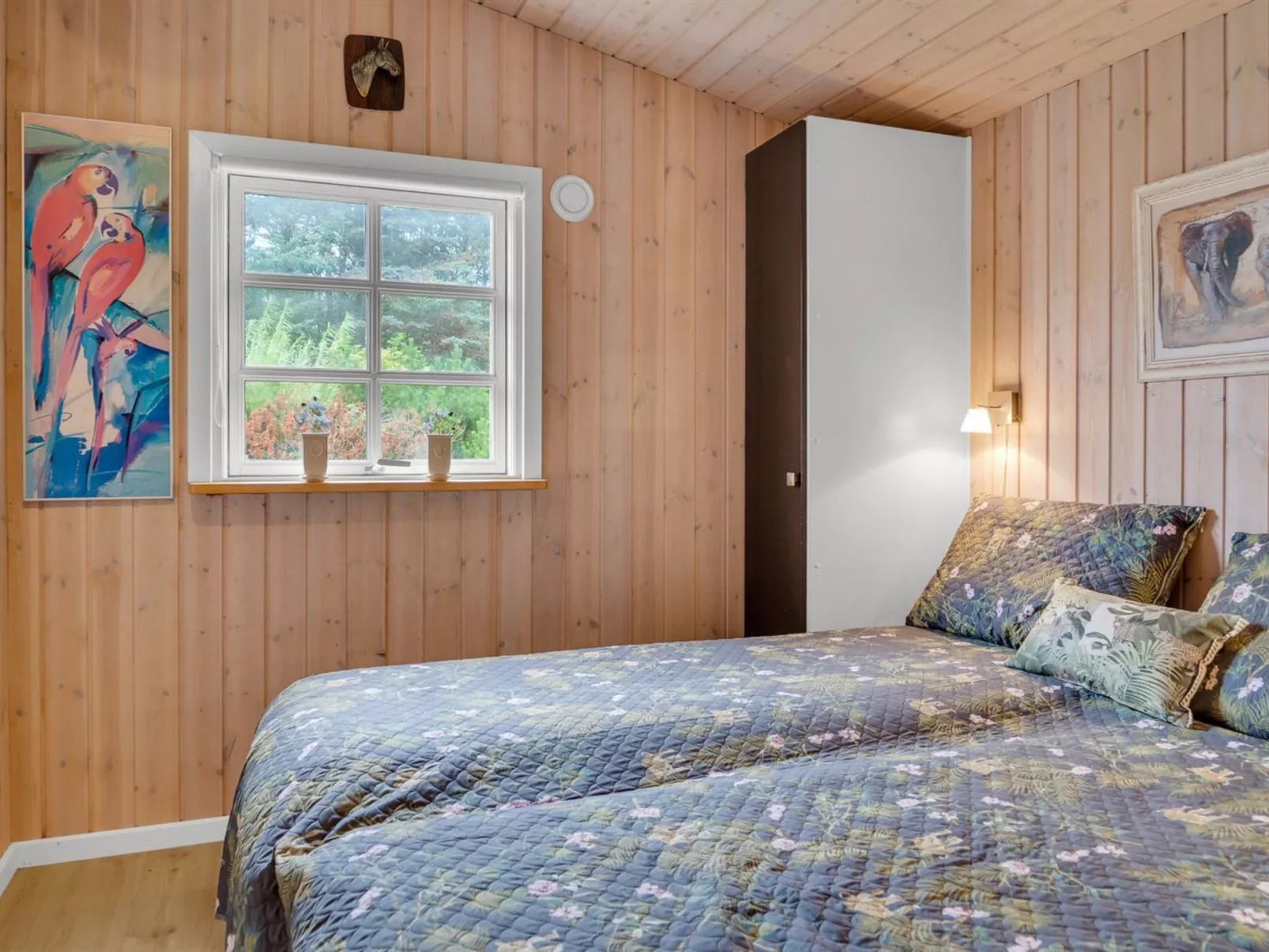 "Ilja" - 700m from the sea