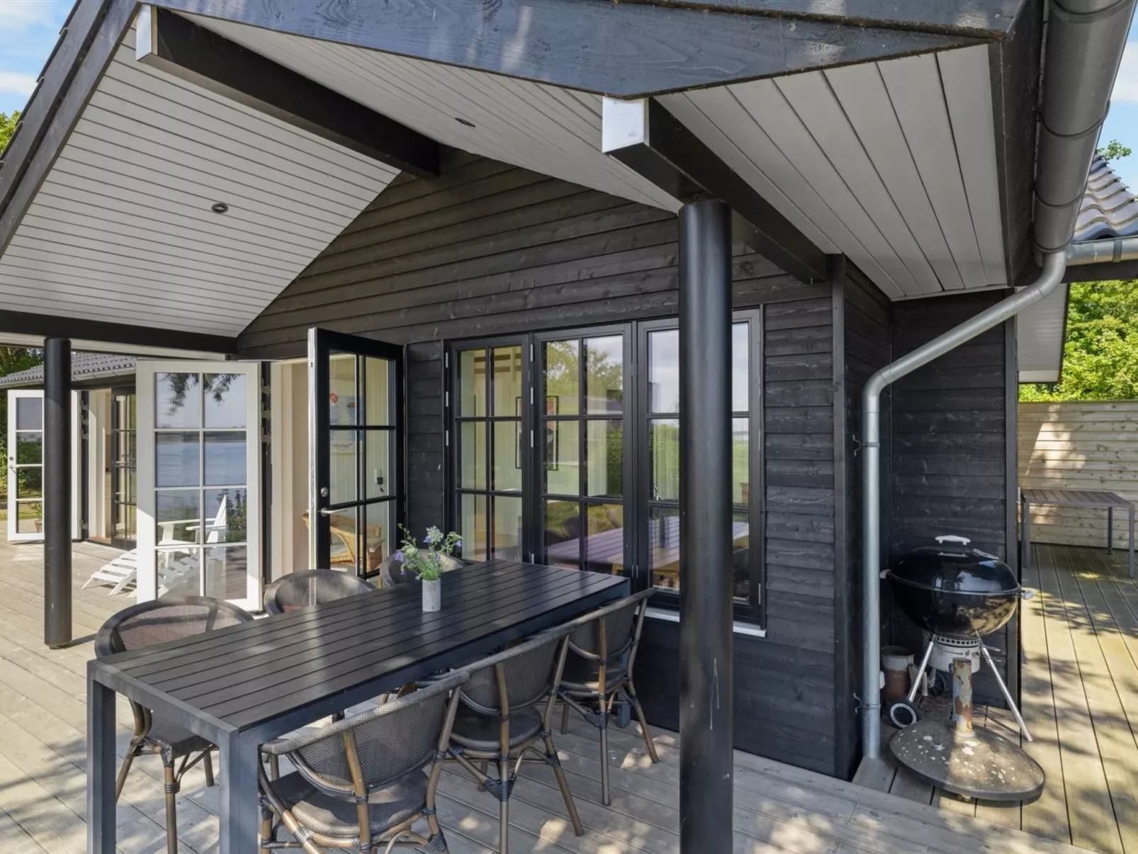 "Edvardsine" - 40m from the sea