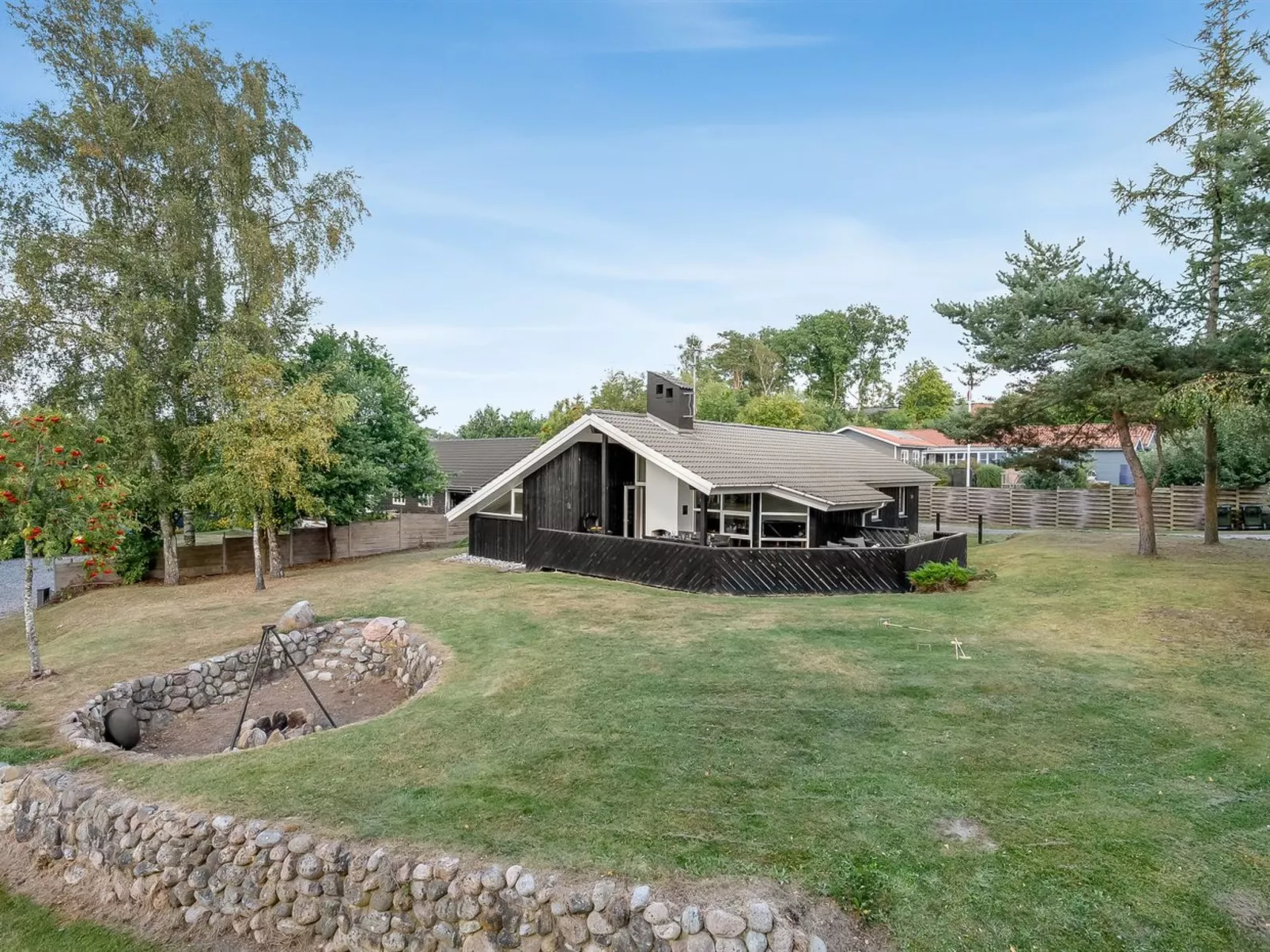 "Margrethe" - 600m from the sea