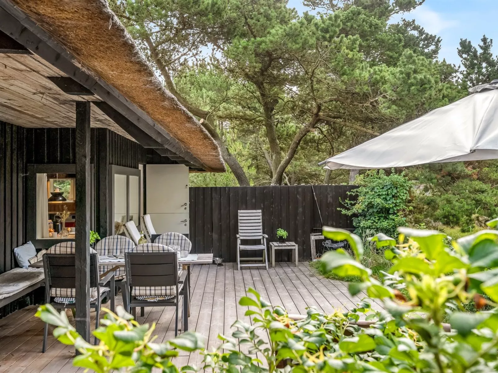 "Lene" - 2km from the sea