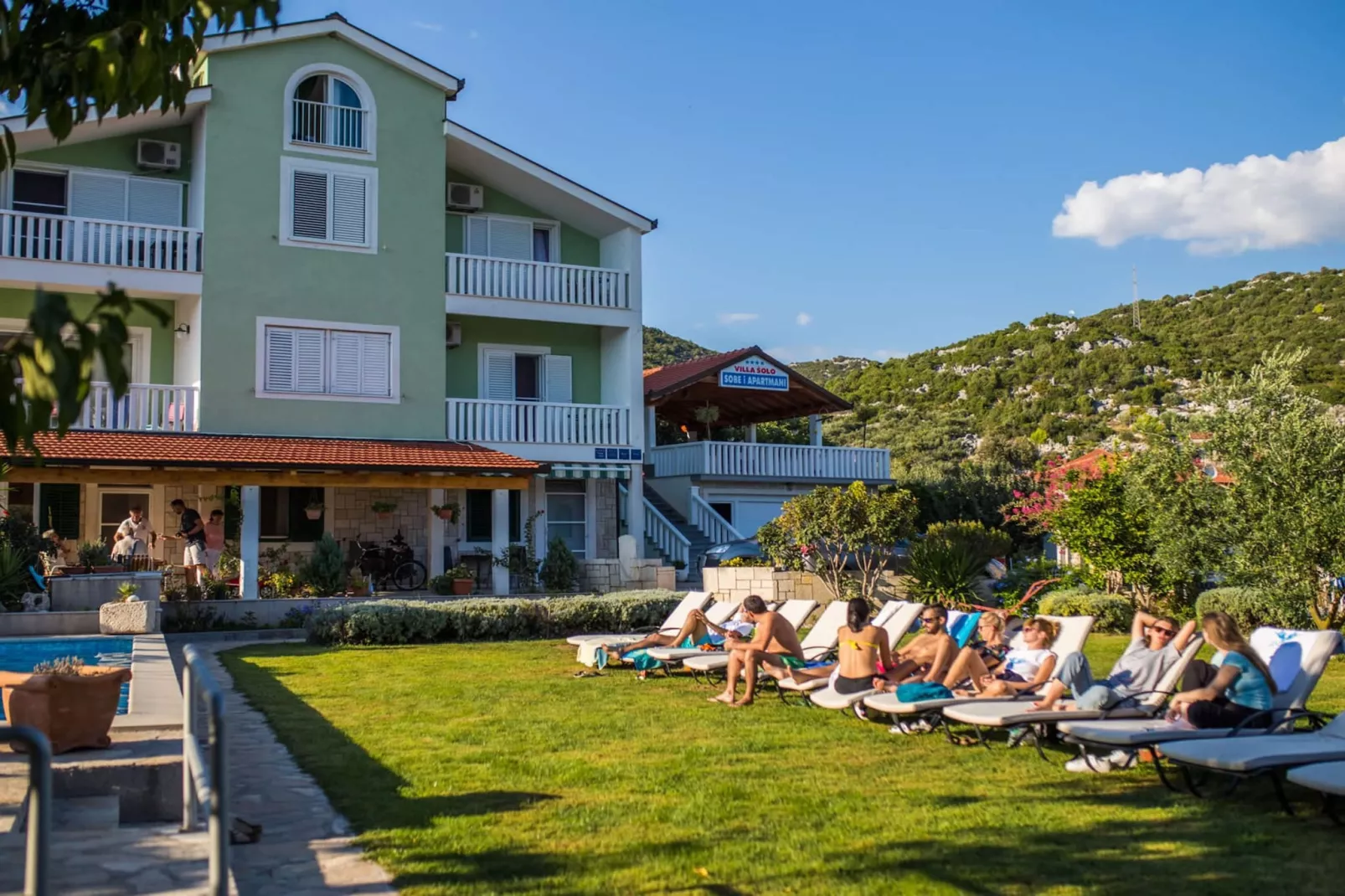 Villa Šolo – Peaceful Nature Park Getaway - Six Bedroom Villa With Heated Pool