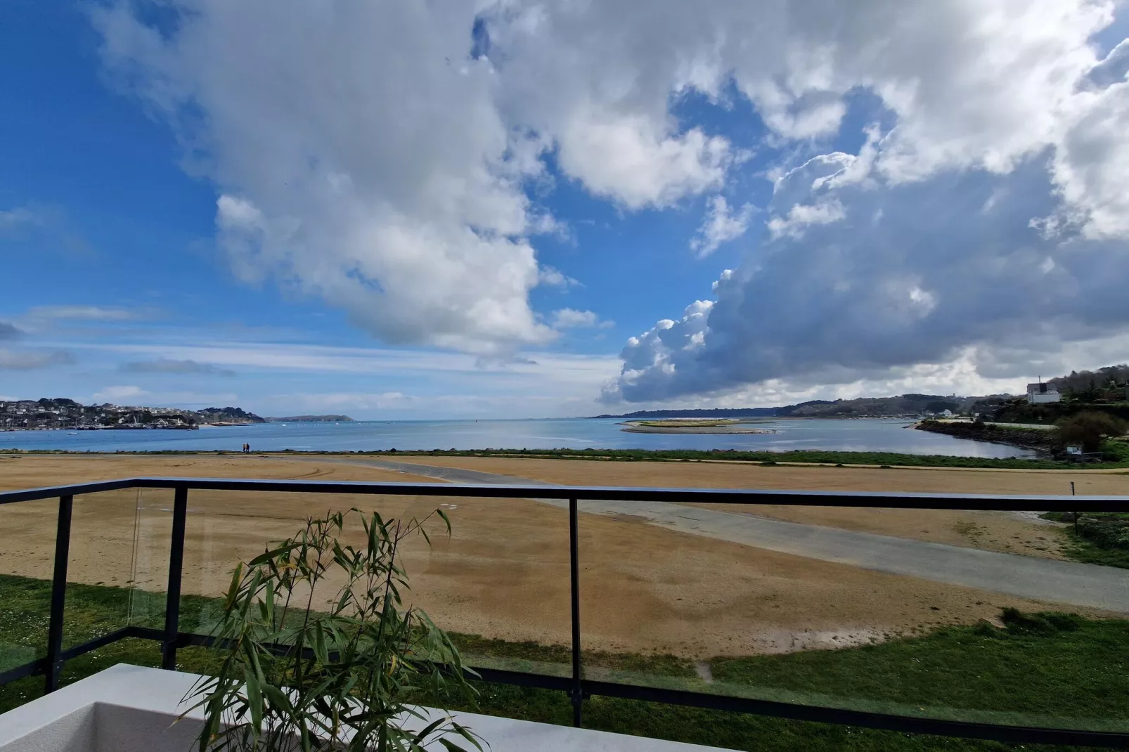 Maison vue mer Perros-Guirec-Terrasbalkon