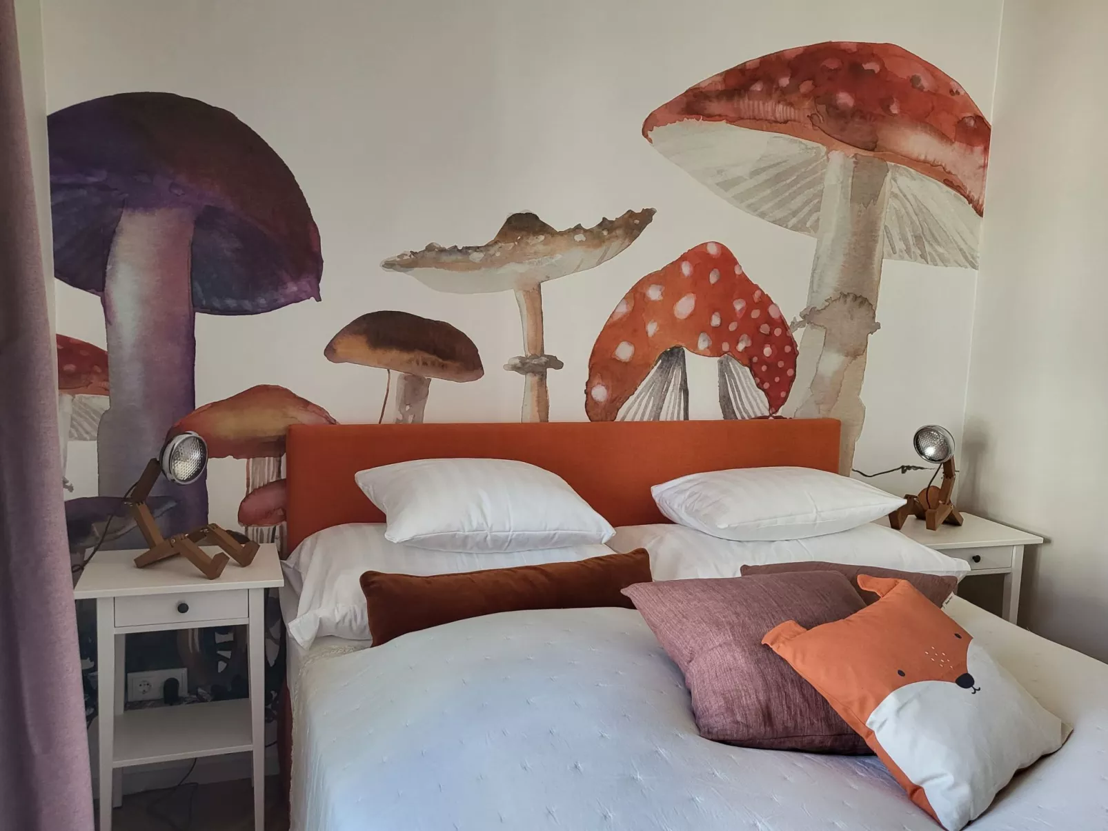 Orange Flat neben K-F-Universität, neu und gemütlich, mit Parkplatz