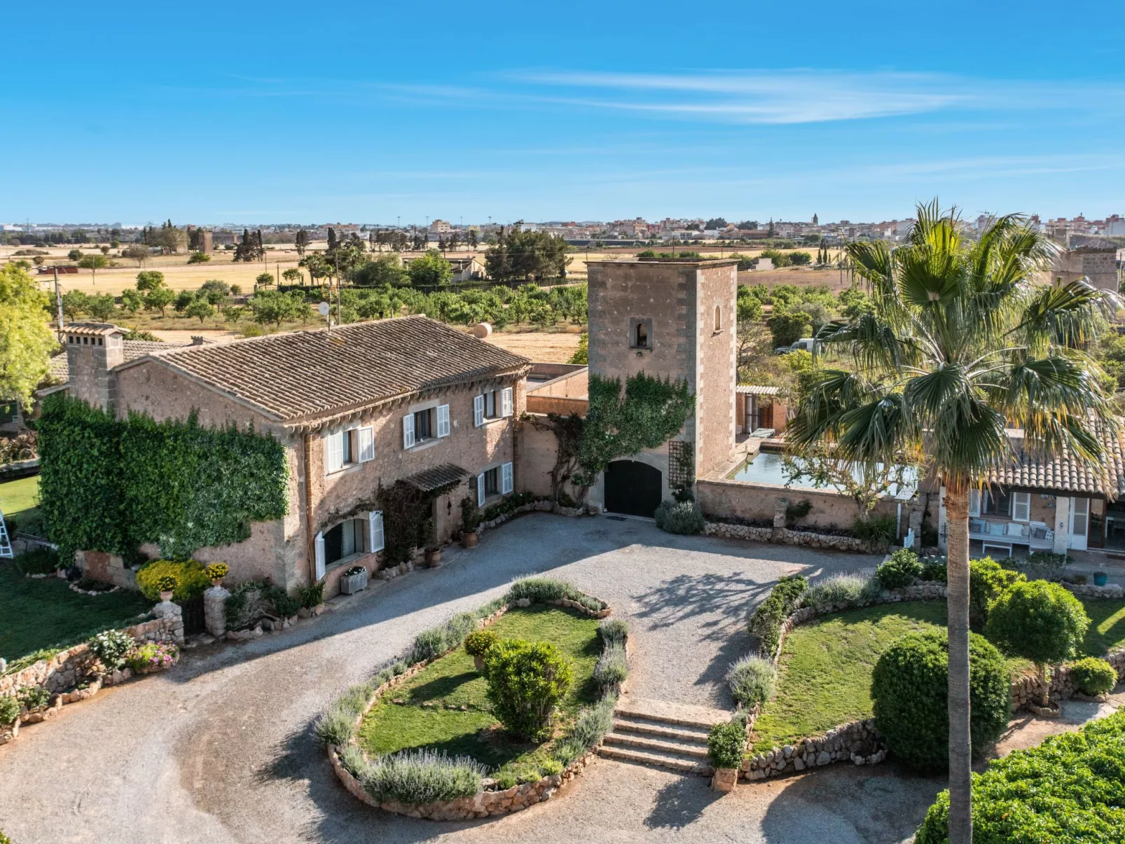 Finca Rustica Felostal