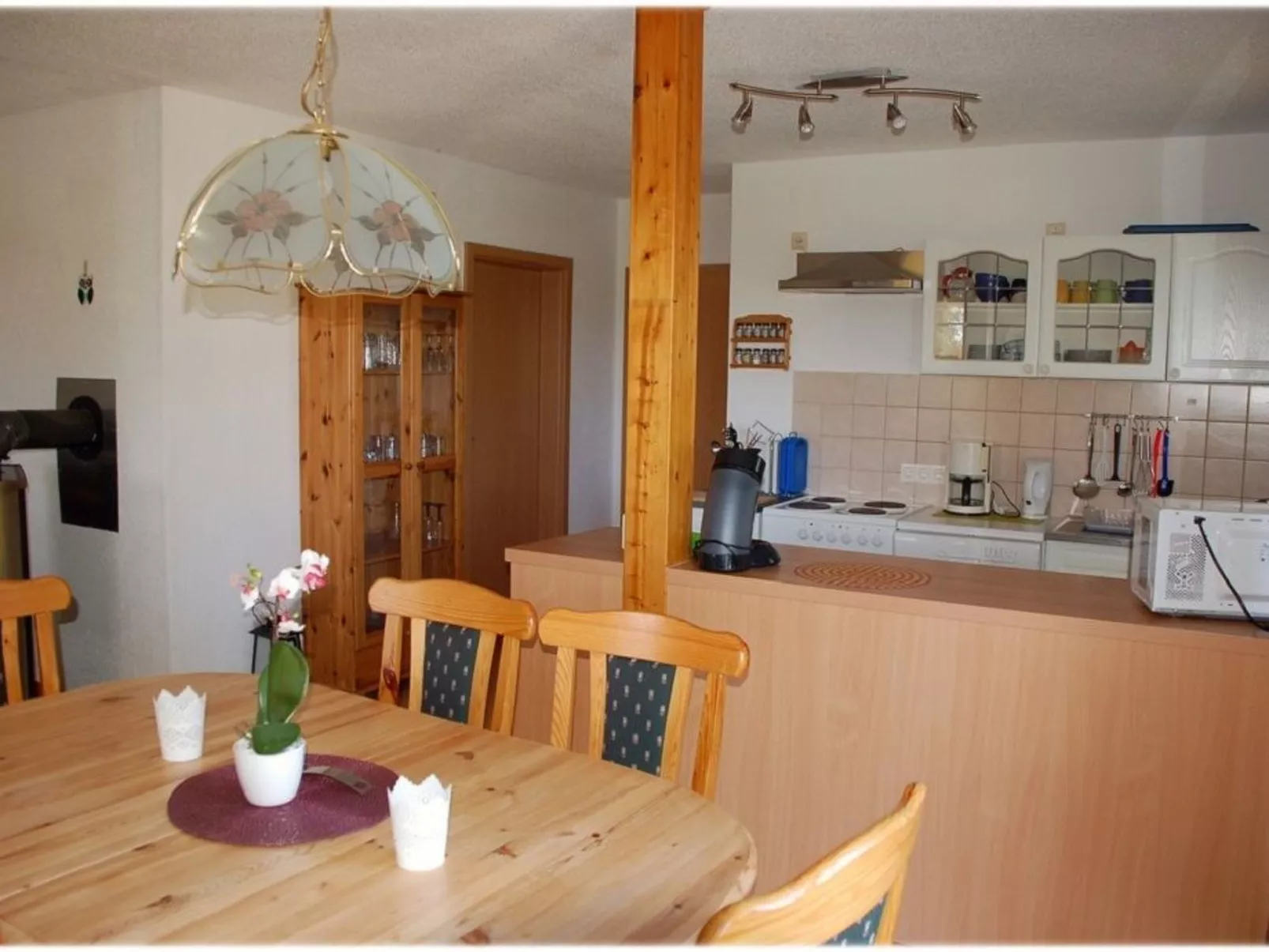 In Feriendorf Frankenau mit Garten