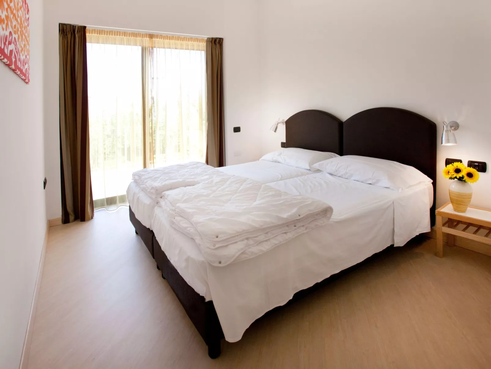 Dreizimmerwohnung mit teilweiser Seesicht