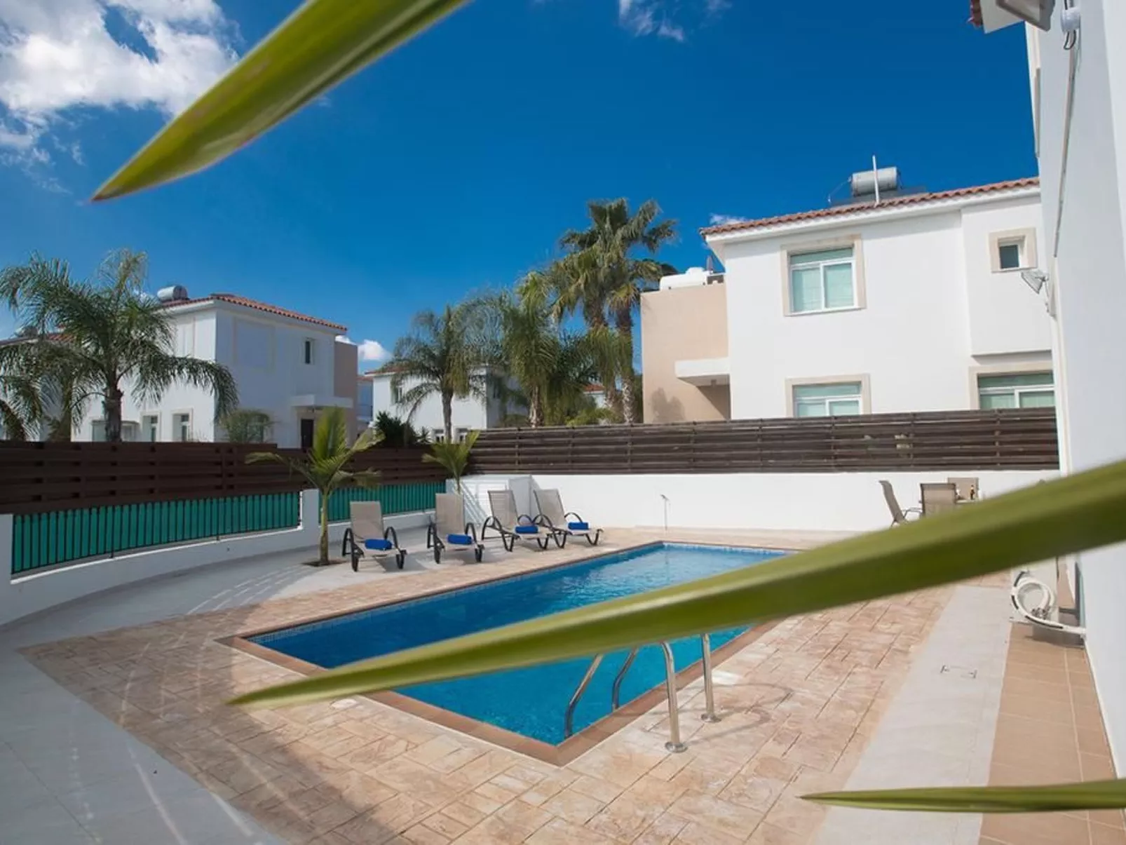 In Protaras mit privatem Parkplatz