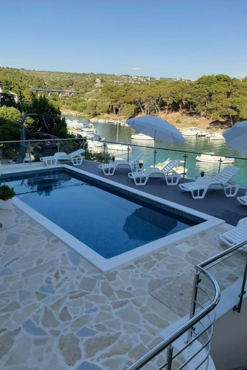 Aurea 3 Modernes Apartment direkt am Meer