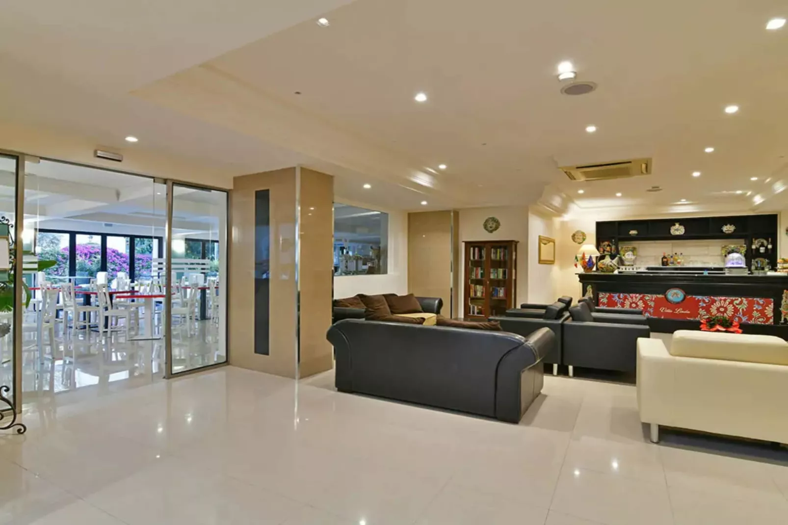 APARTMENTS VILLA LINDA - Bilo 2 Pax Superior Balcony Seaview - B2SVB3SV B4SV