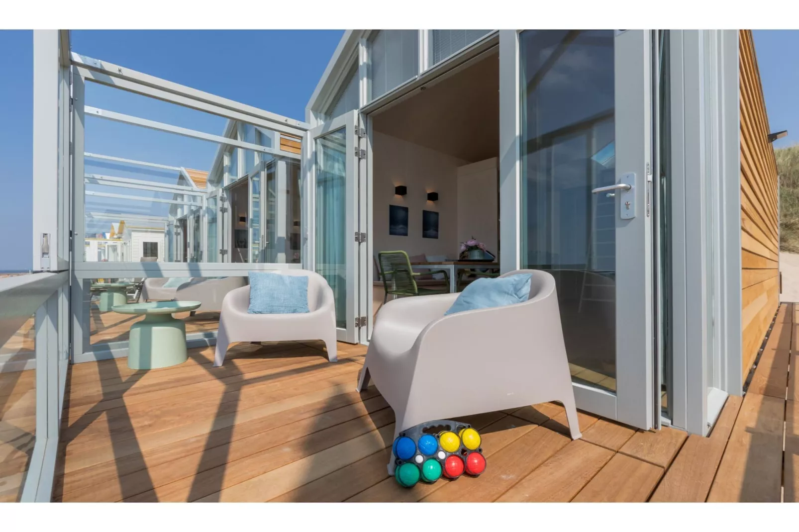 Slaapstrandhuisje - Strand dishoek 67  Dishoek-Terrasbalkon