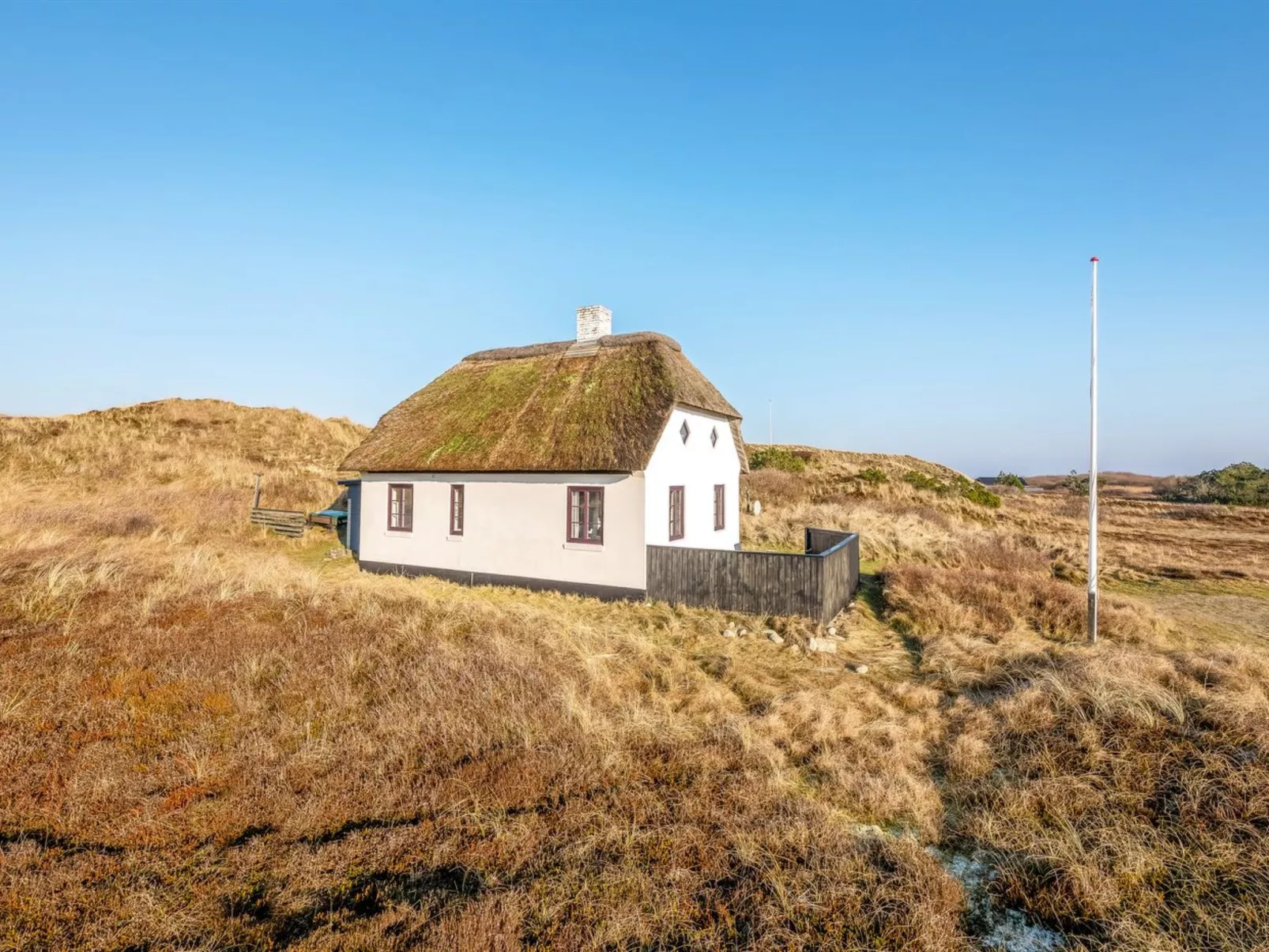 "Trugot" - 450m to the fjord-Buiten