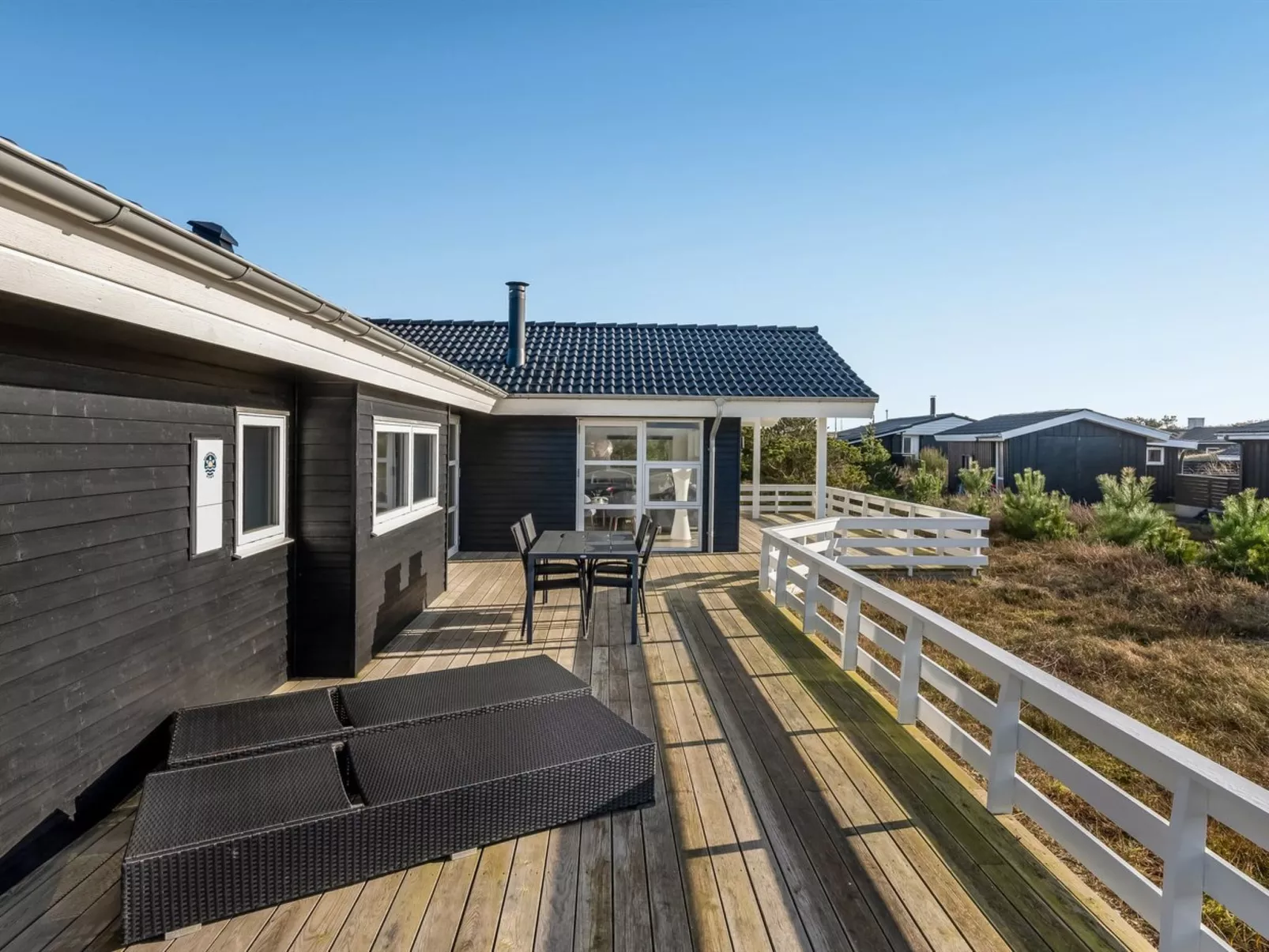 "Niesina" -  from the sea-Buiten