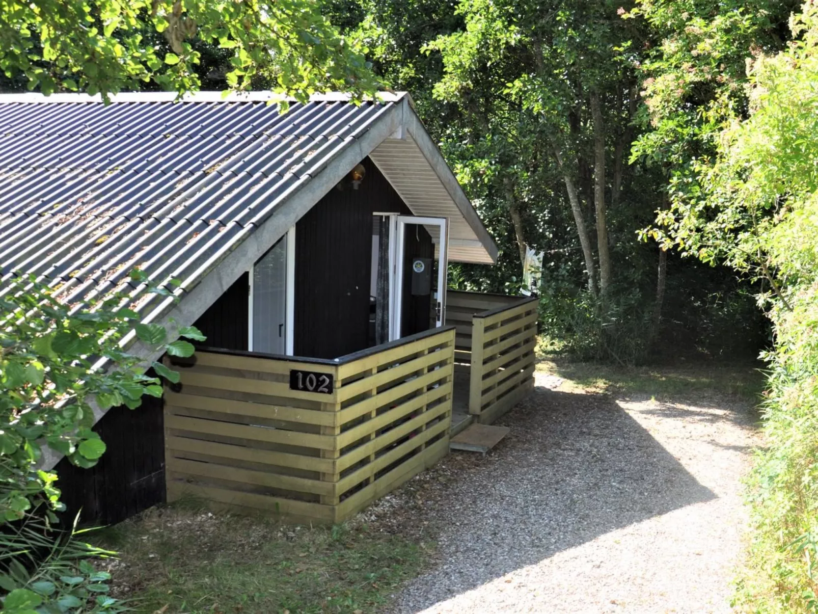 "Estelle" - 575m to the fjord-Binnen