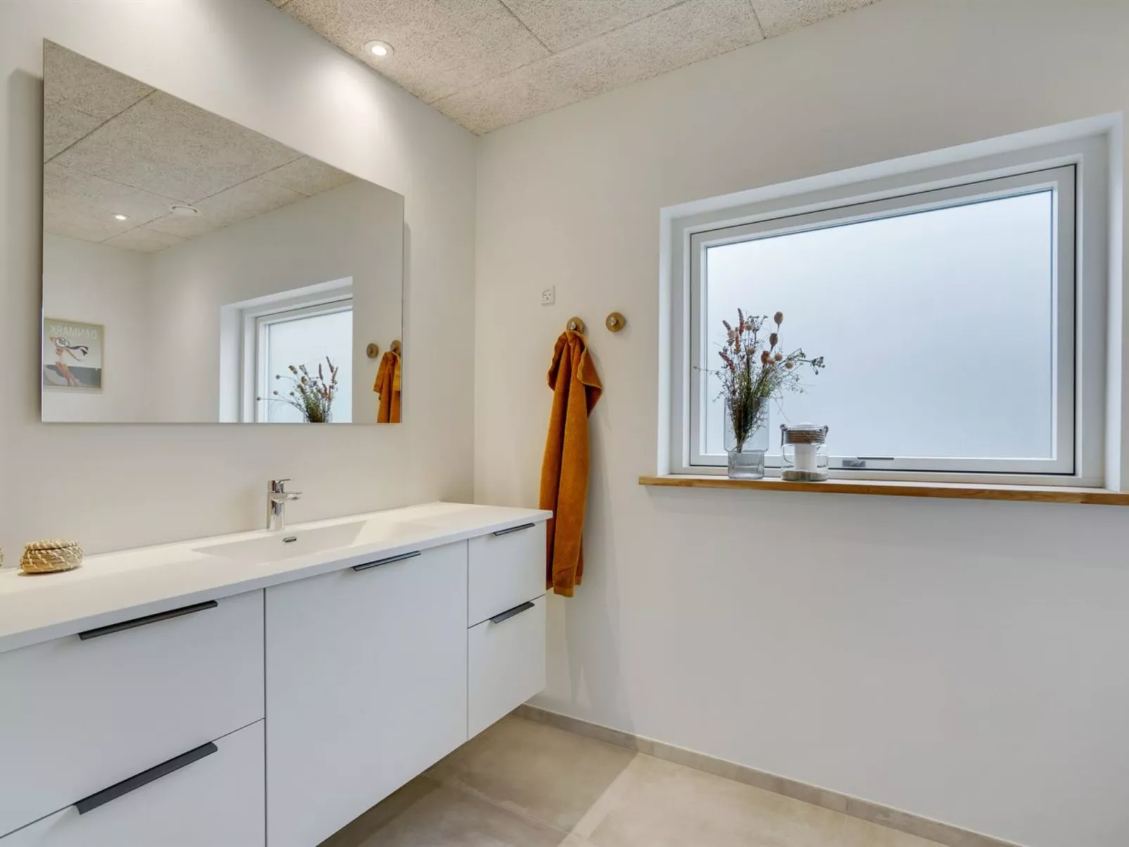 "Menja" - 1.4km from the sea - Binnen