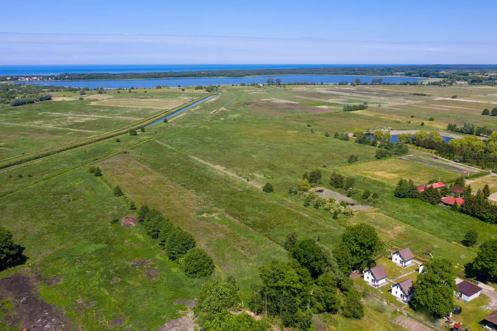 Komfortowe domki wakacyjne dla 5 osób w Lędzinie-Buitenkant zomer