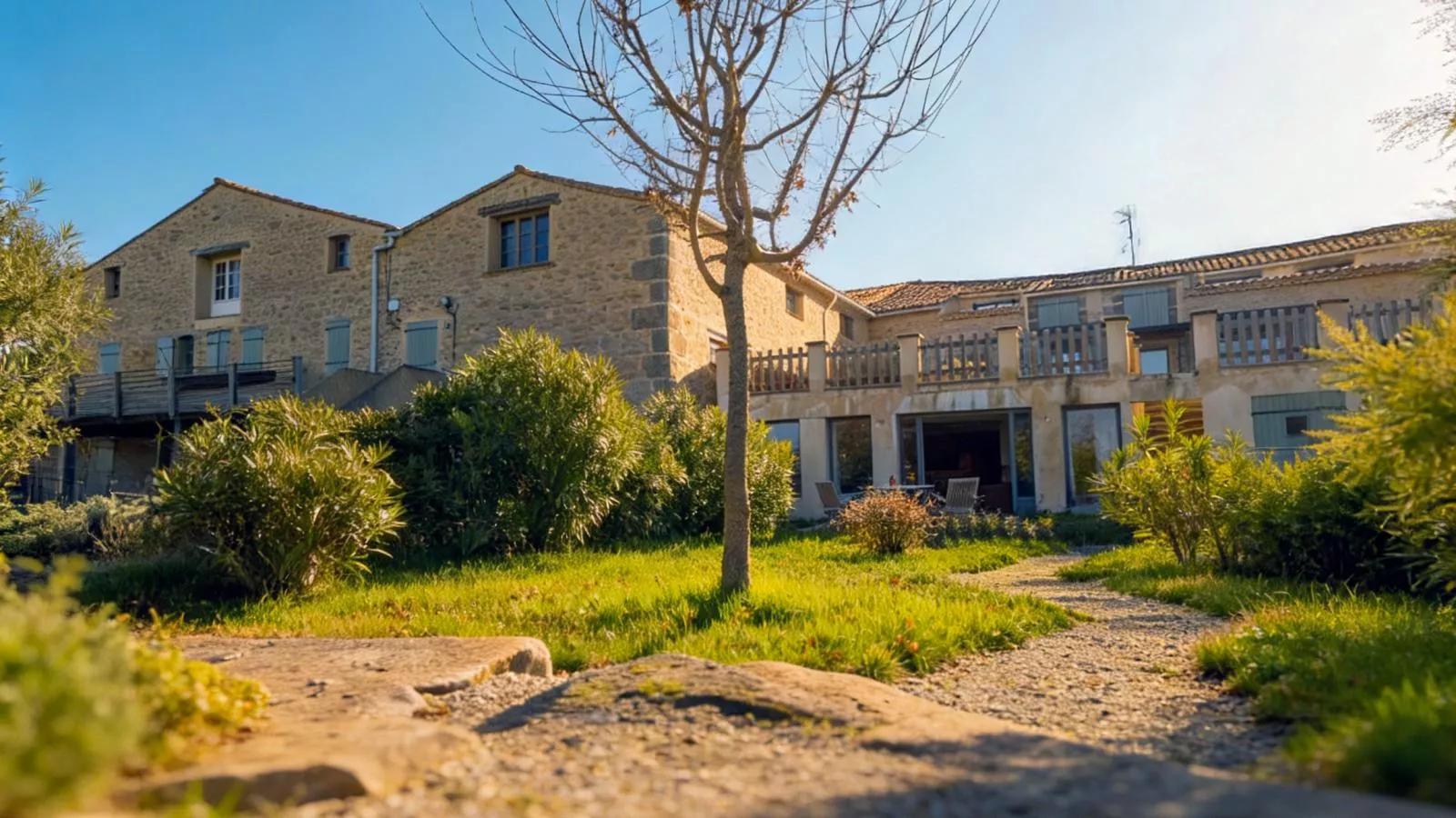 Abri - Buitenkant zomer