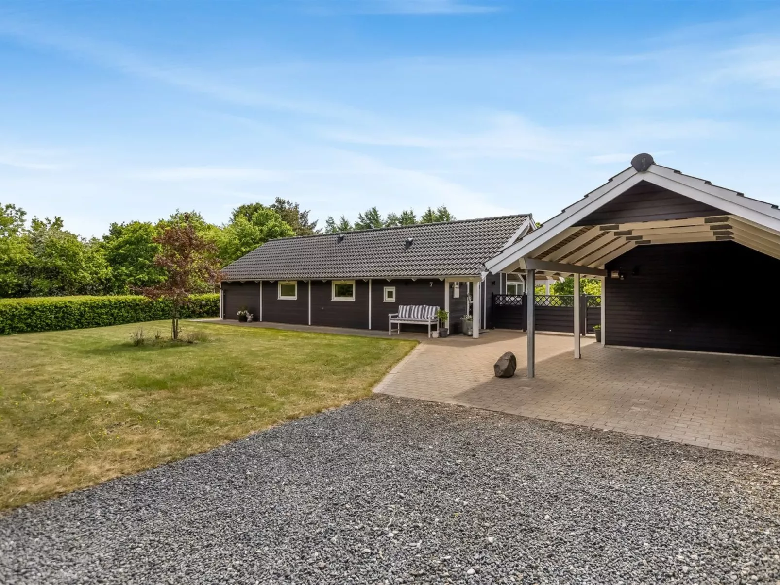 "Truels" - 30km from the sea-Buiten