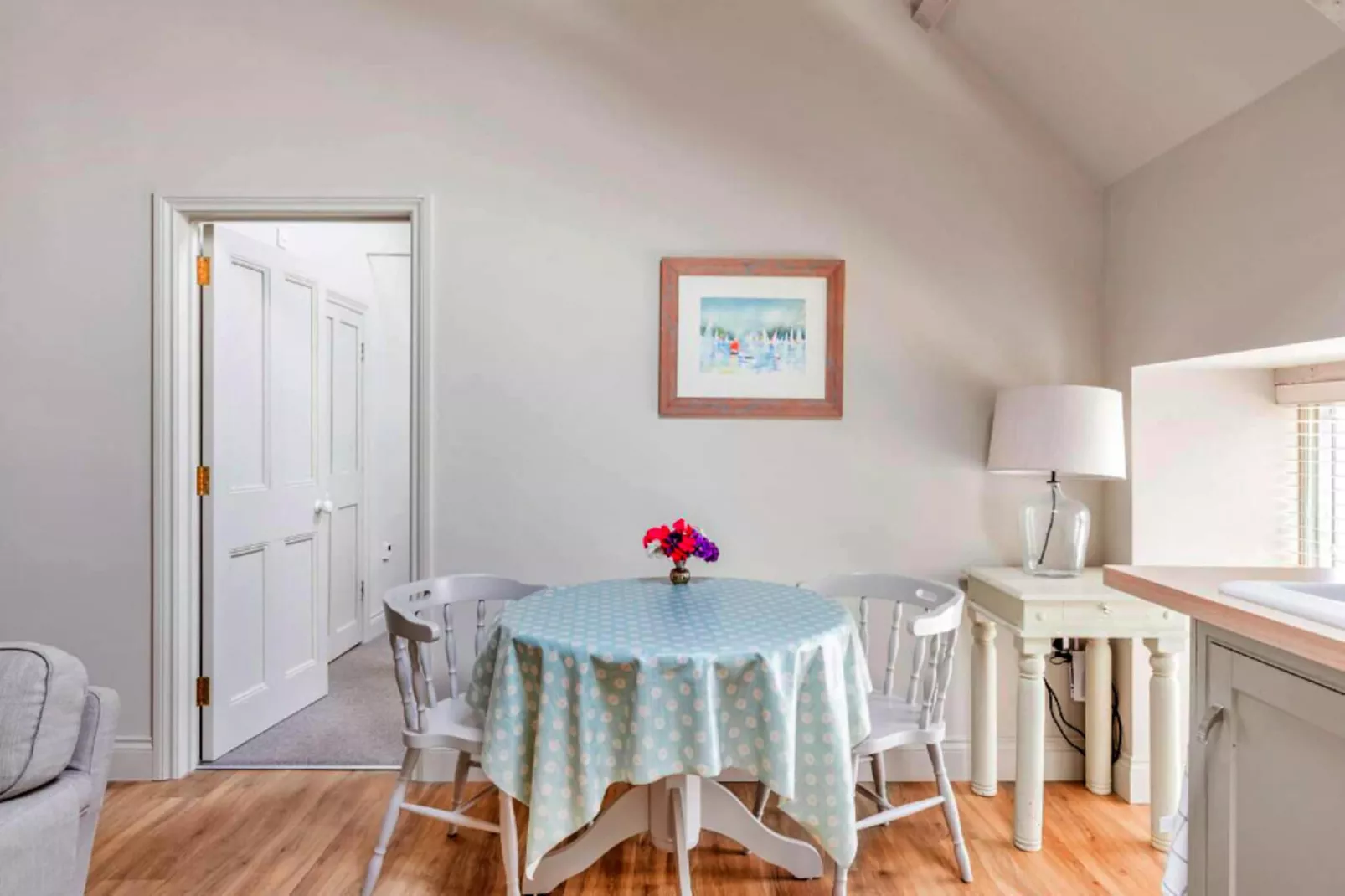 The Hayloft at Yealmpton-Eetkamer