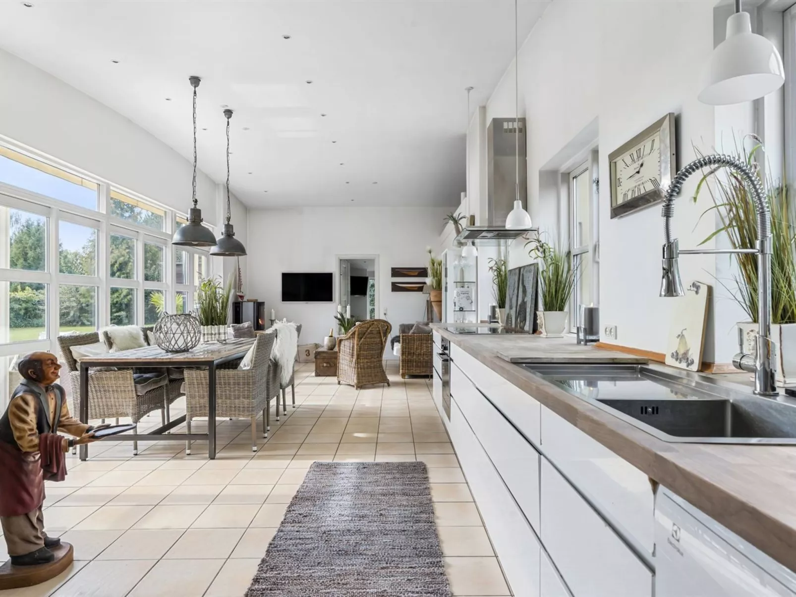 "Mads" - 1.2km from the sea - Binnen