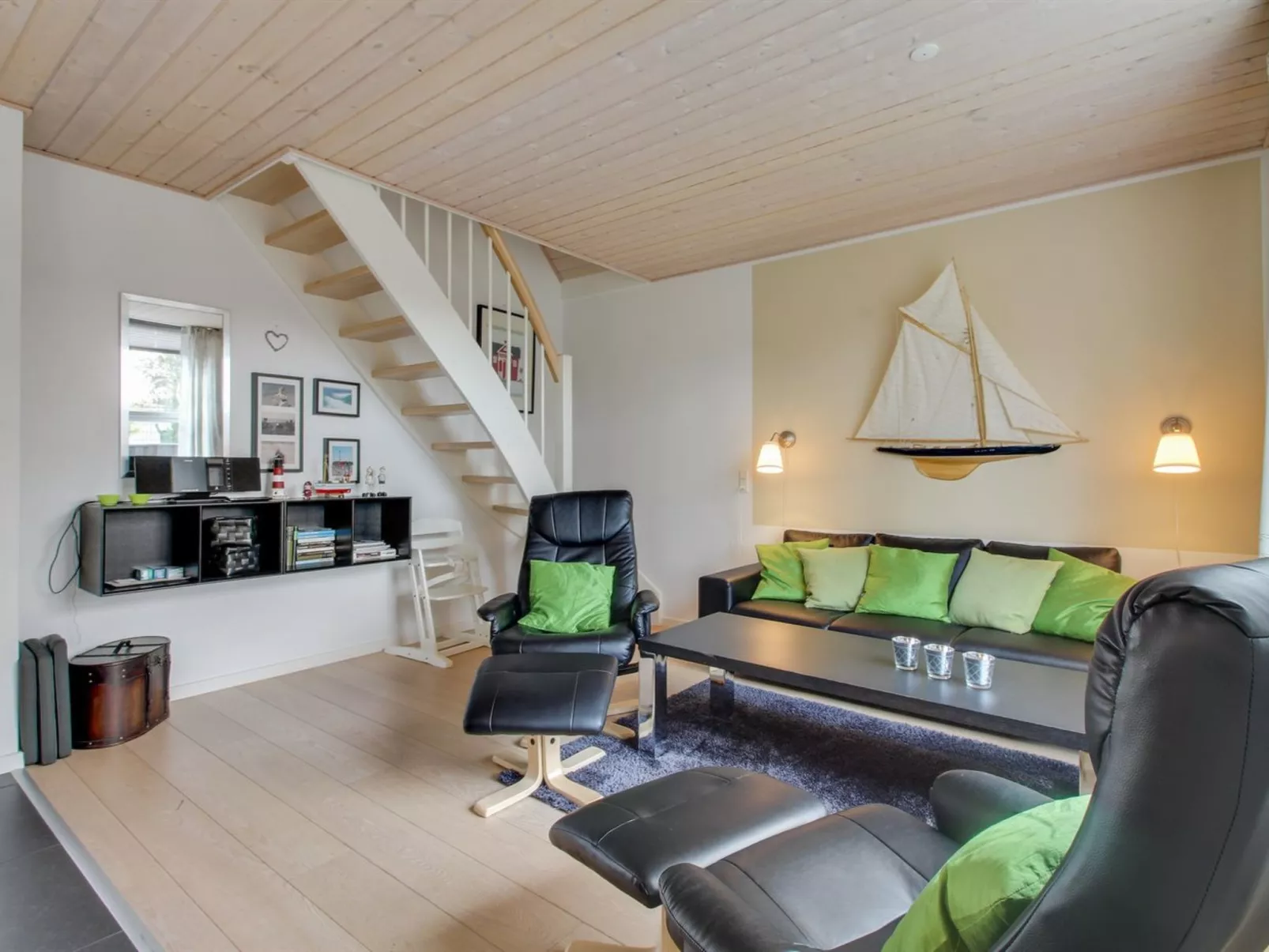 "Lucjan" - 800m from the sea - Binnen