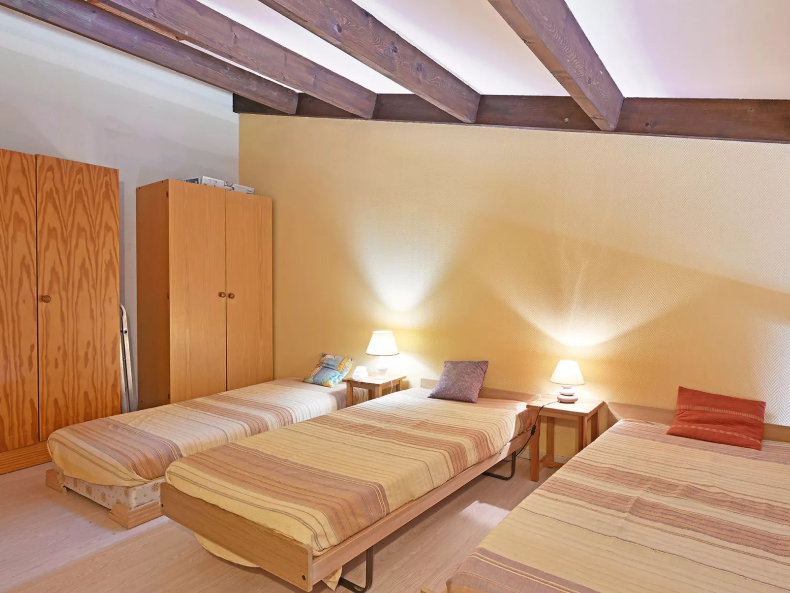 Les Indes Galantes E-Binnen