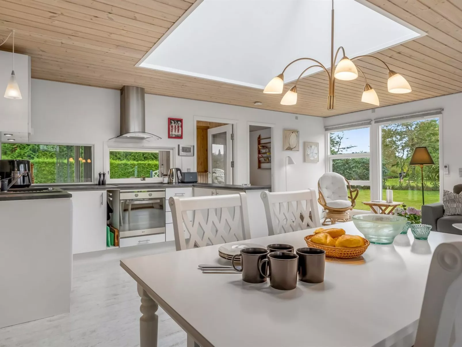 "Einari" - 500m from the sea - Binnen