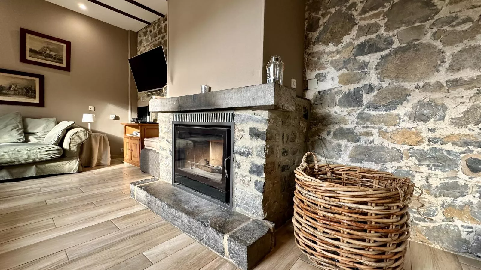 Gite de Montaigle - Woonkamer