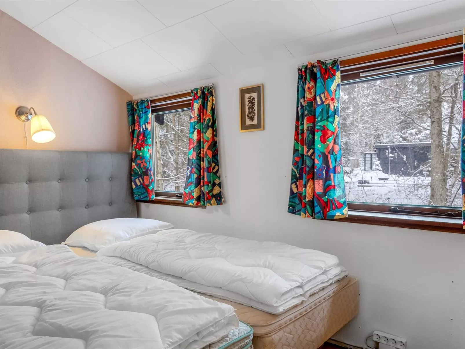 "Lökea" -  from the sea - Binnen