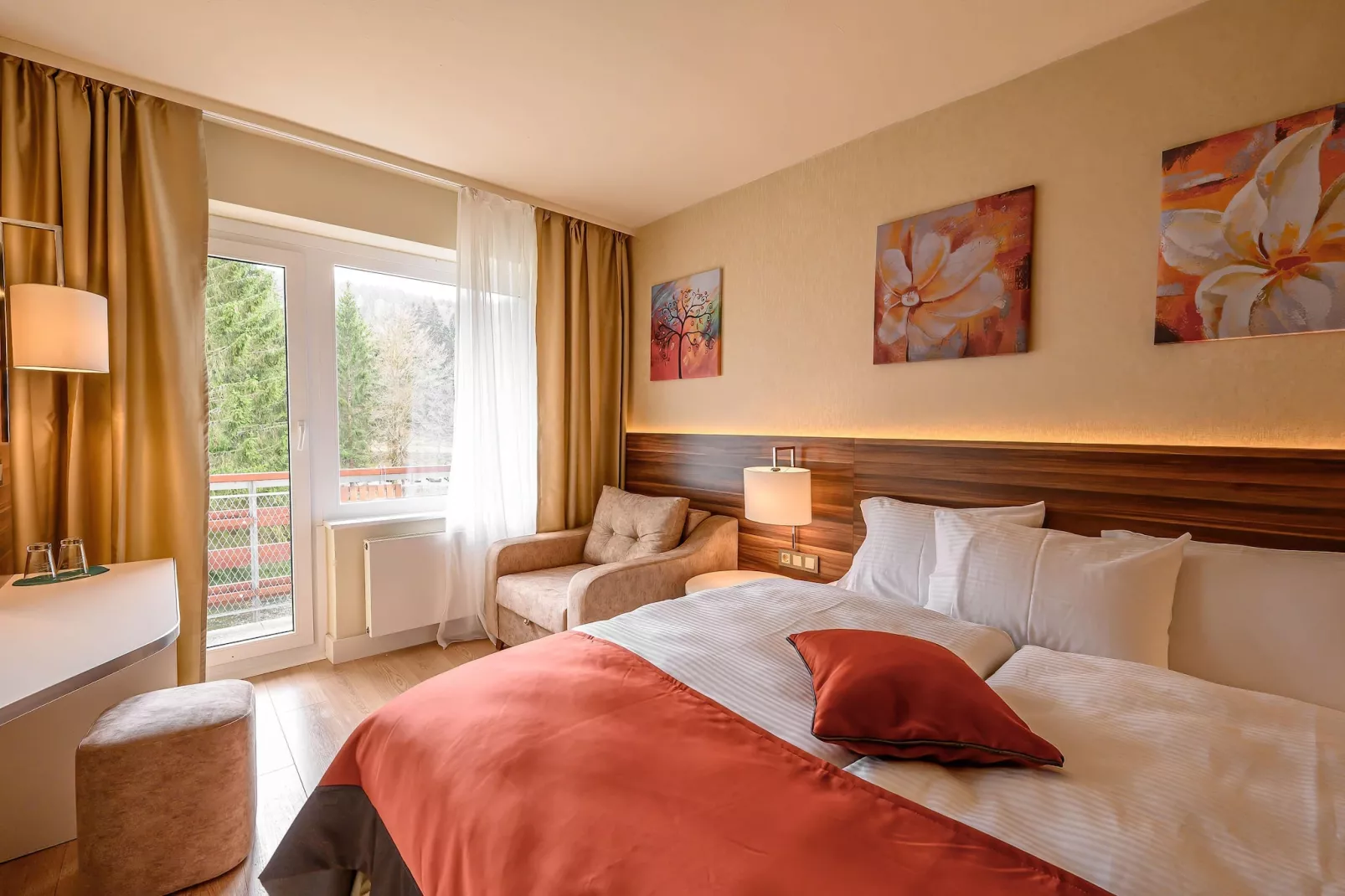 Schwarzbachtal  - Double Room Forest View with Balcony - Slaapkamer