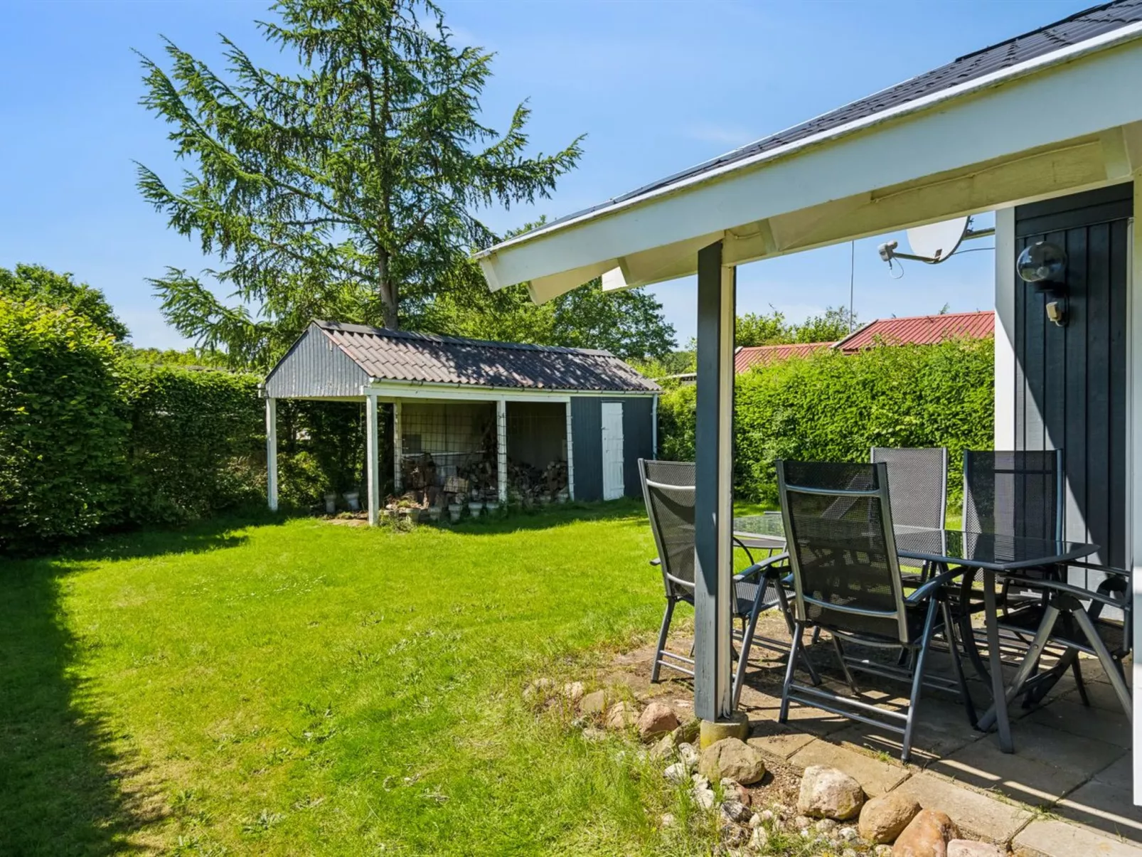 "Maini" - 350m from the sea-Buiten