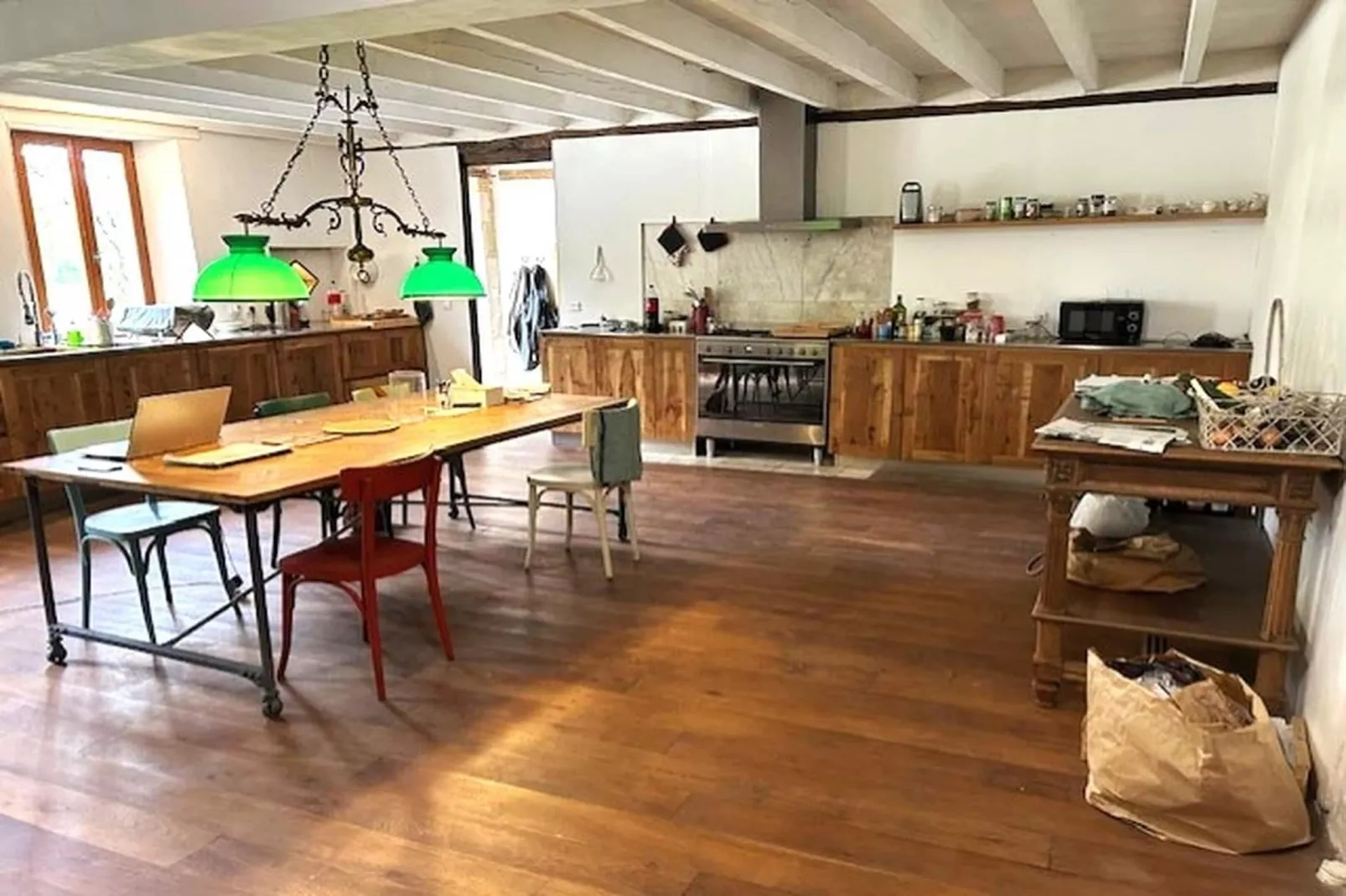 Villa Pardaillan-Eetkamer