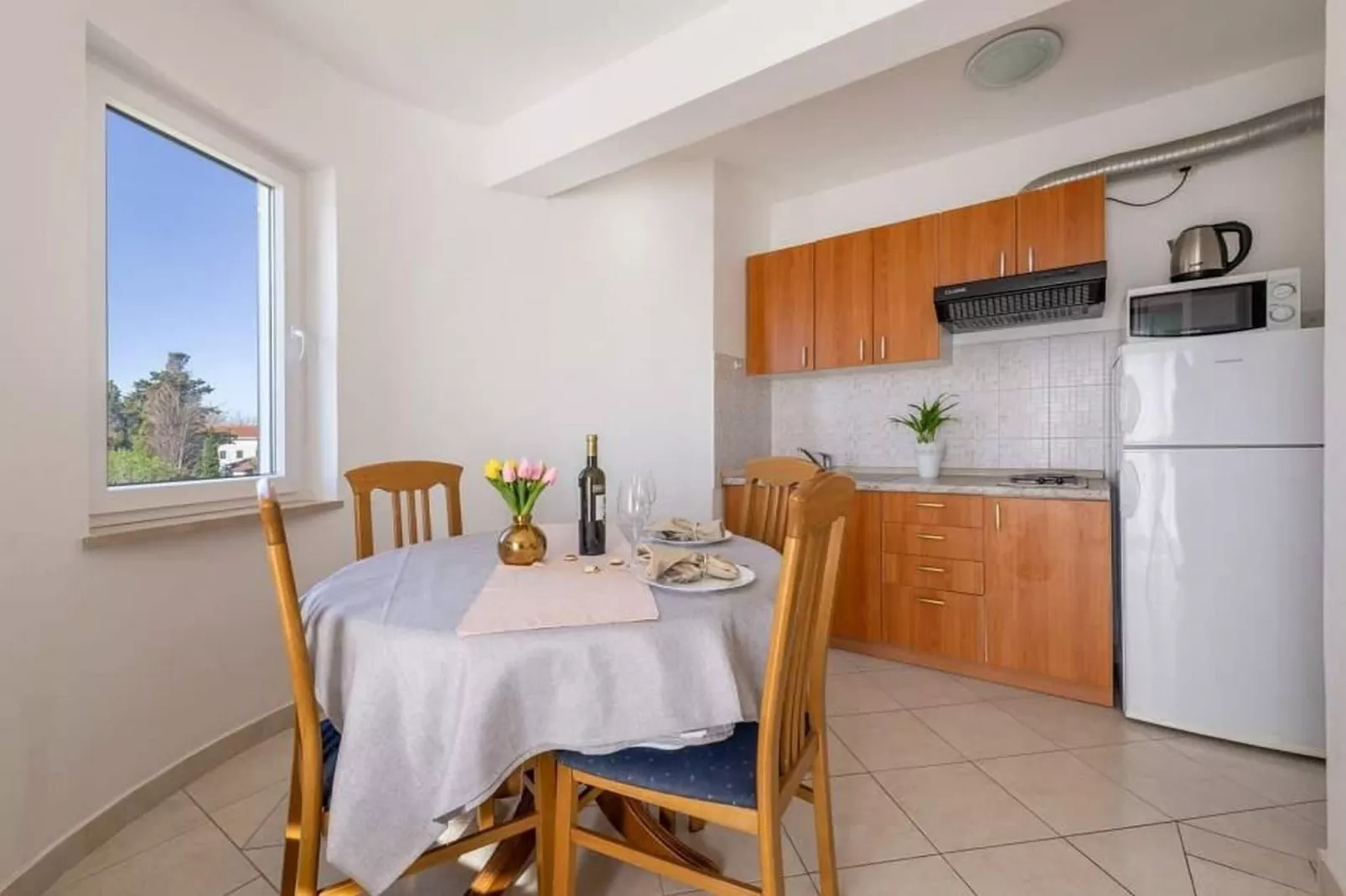 Apartments Anamarija - One Bedroom Apartment with Balcony (A2+2) 9 - Keuken