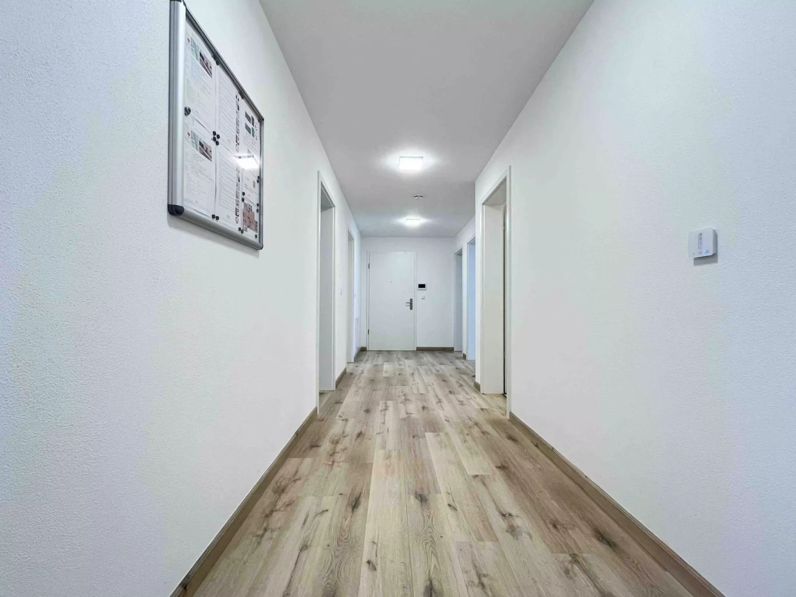 LAP105 - Image-tags.info