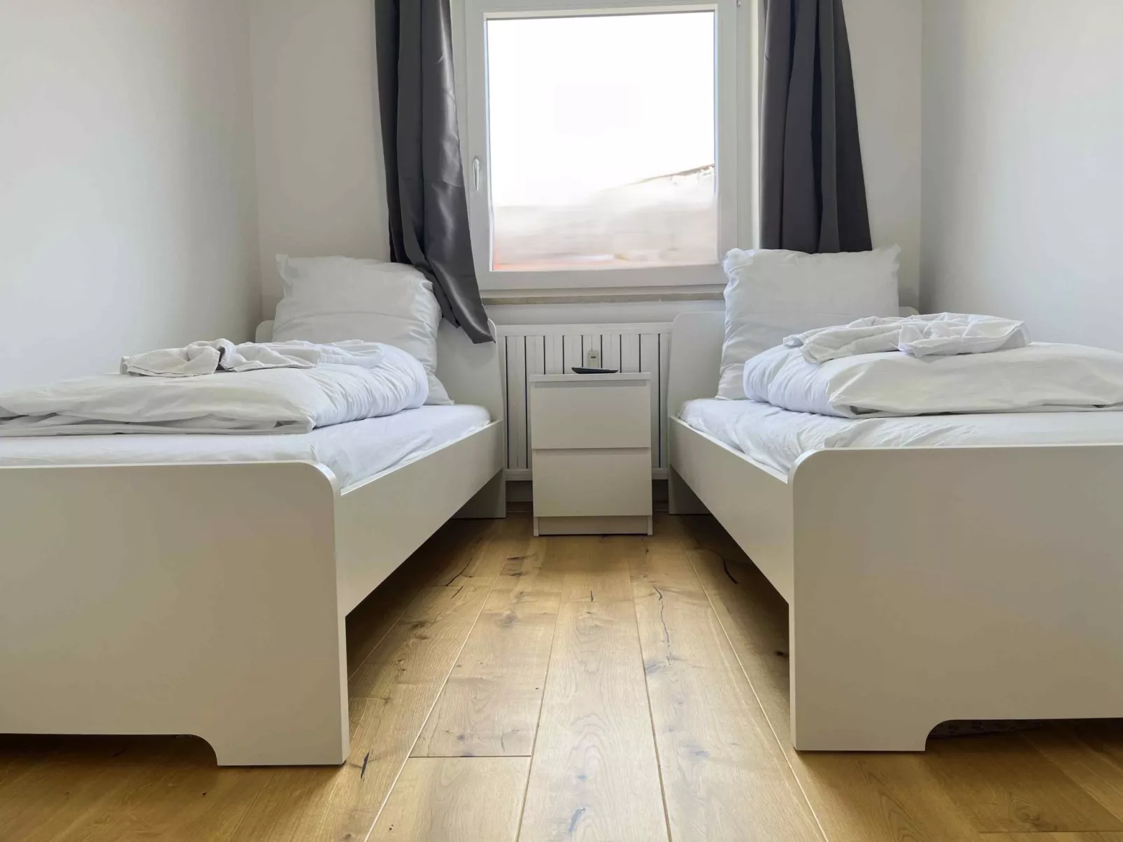 SAD154 - Image-tags.info