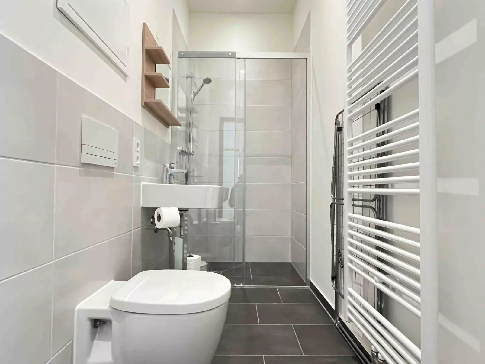 AM1082 - Image-tags.info