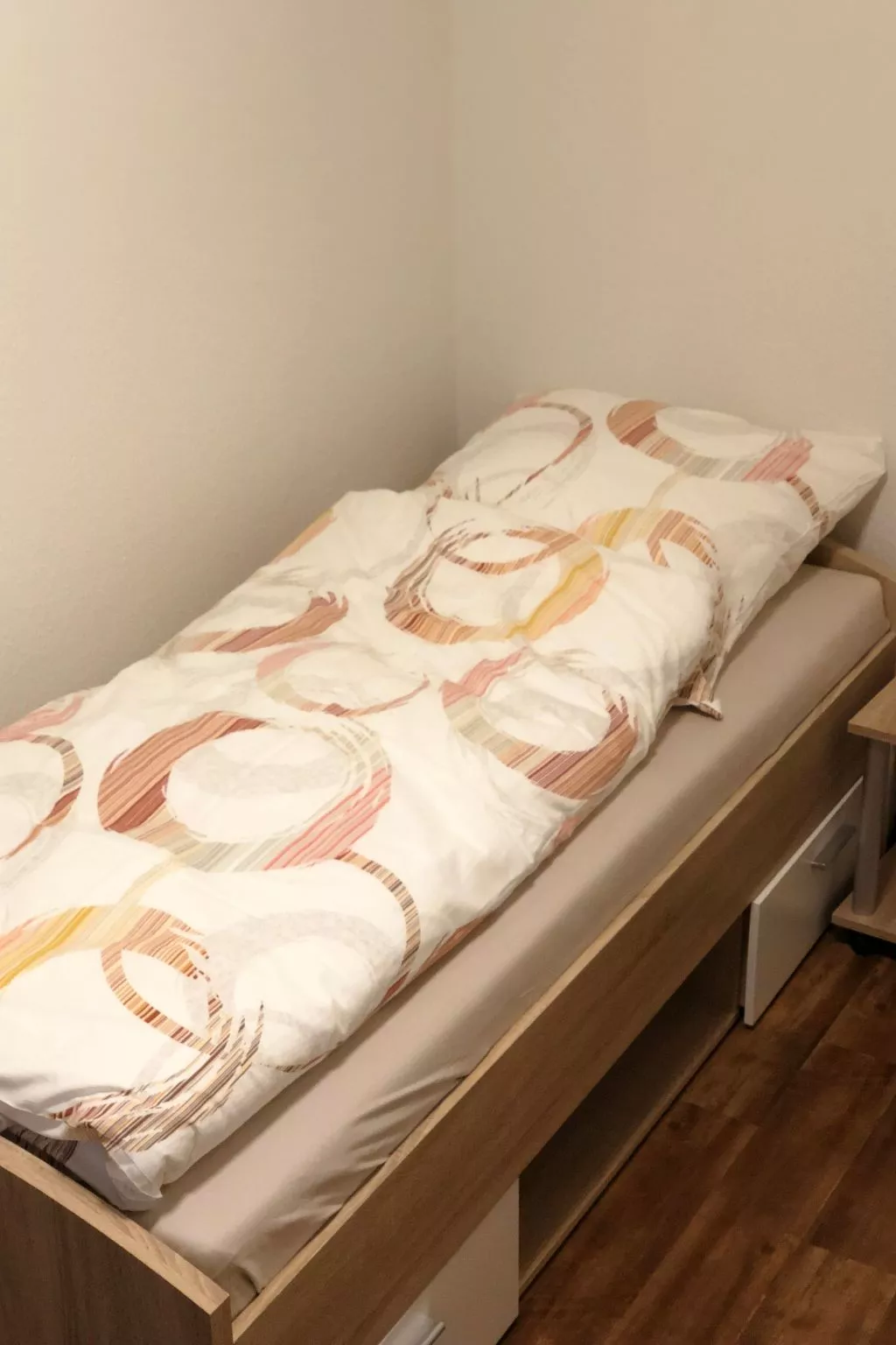 "AAL" direkt am Stausee - Image-tags.info