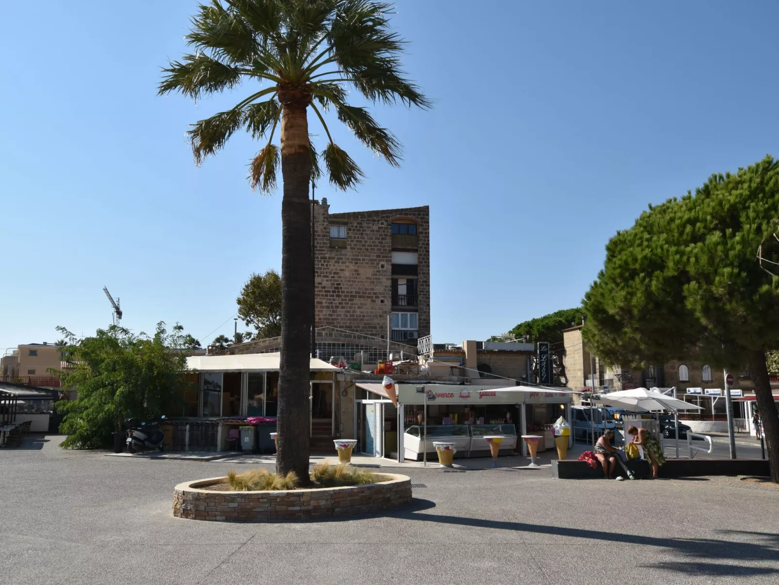 Le Provence Plage - Image-tags.info