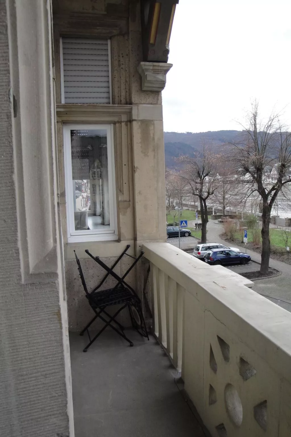 Wohnung in einem historischen Gebäude mit Balkon und Blick auf die Mosel - Image-tags.info
